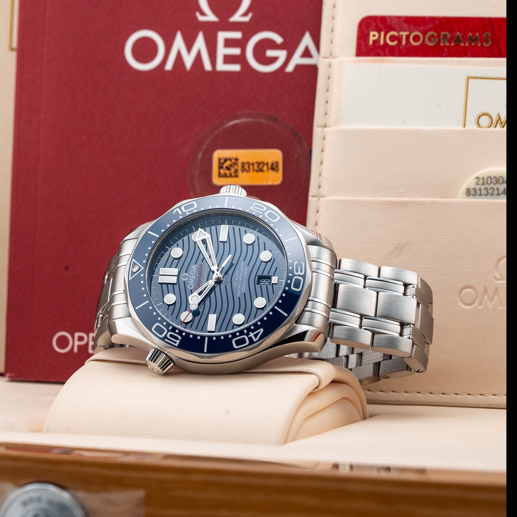 Omega 210.30.42.20.03.001 Seamaster Diver 300M Co-Axial Master Chronometer On Bracelet