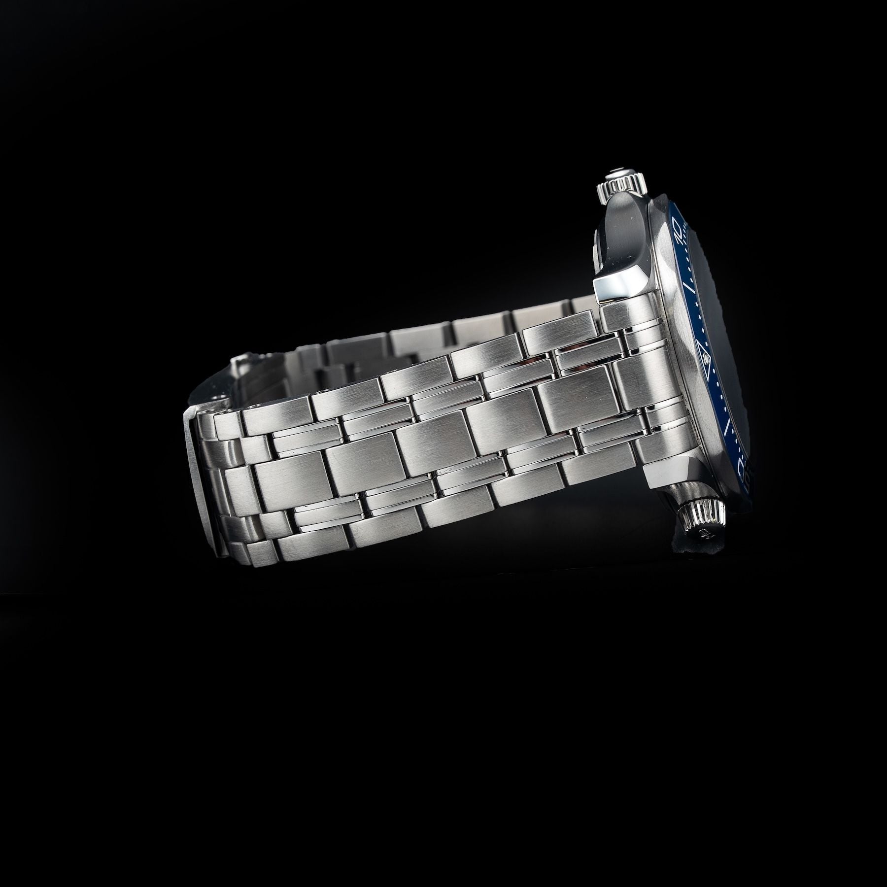 Omega 210.30.42.20.03.001 Seamaster Diver 300M Co-Axial Master Chronometer On Bracelet