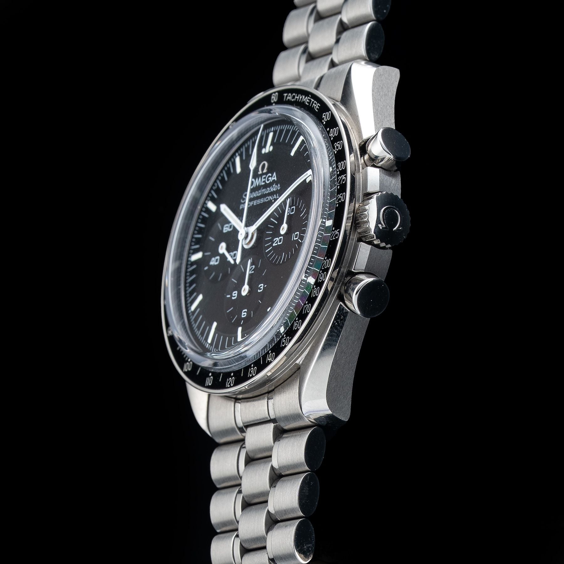 Omega 310.30.42.50.01.002 Speedmaster Moonwatch Professional Master Chronograph