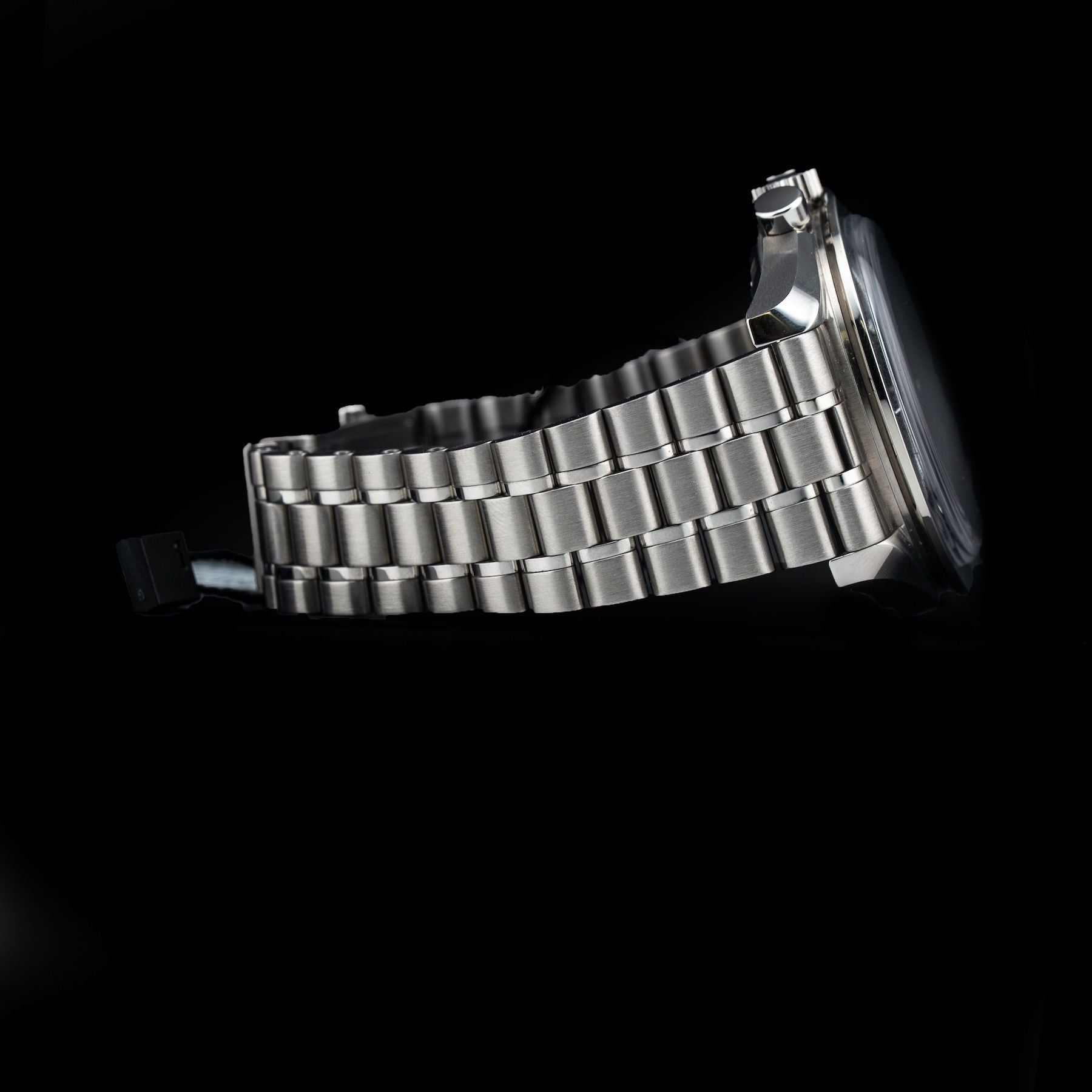 Omega 310.30.42.50.01.002 Speedmaster Moonwatch Professional Master Chronograph