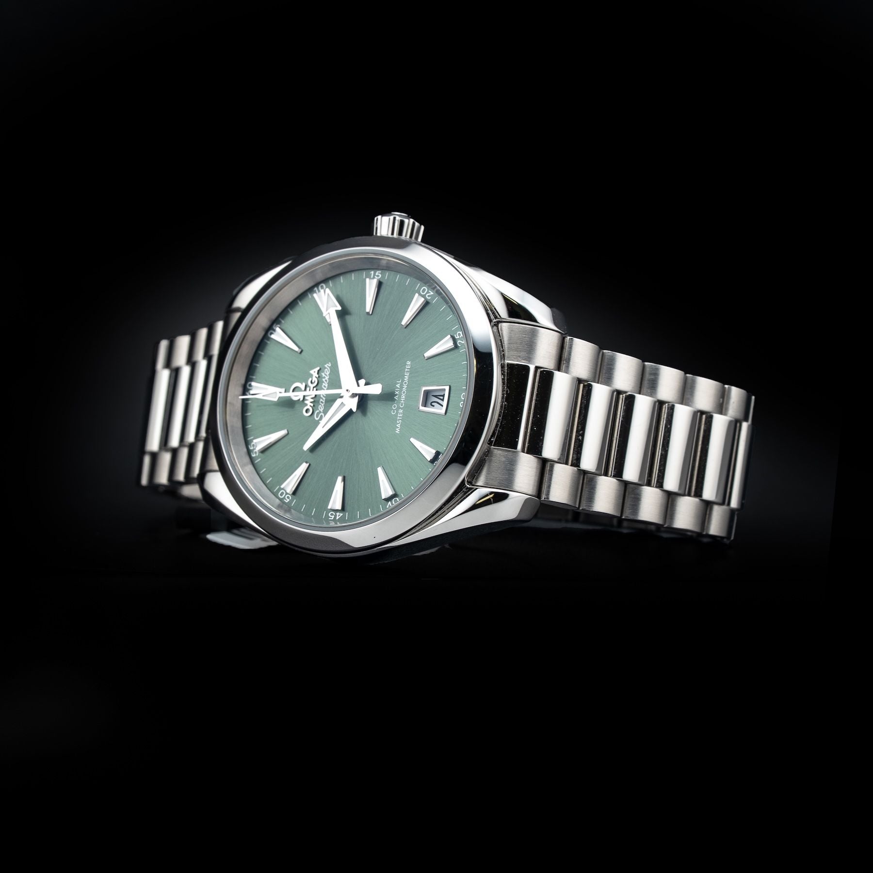 Omega Aqua Terra Shades 150M Coaxial Master Chronometer 220.10.38.20.10.002