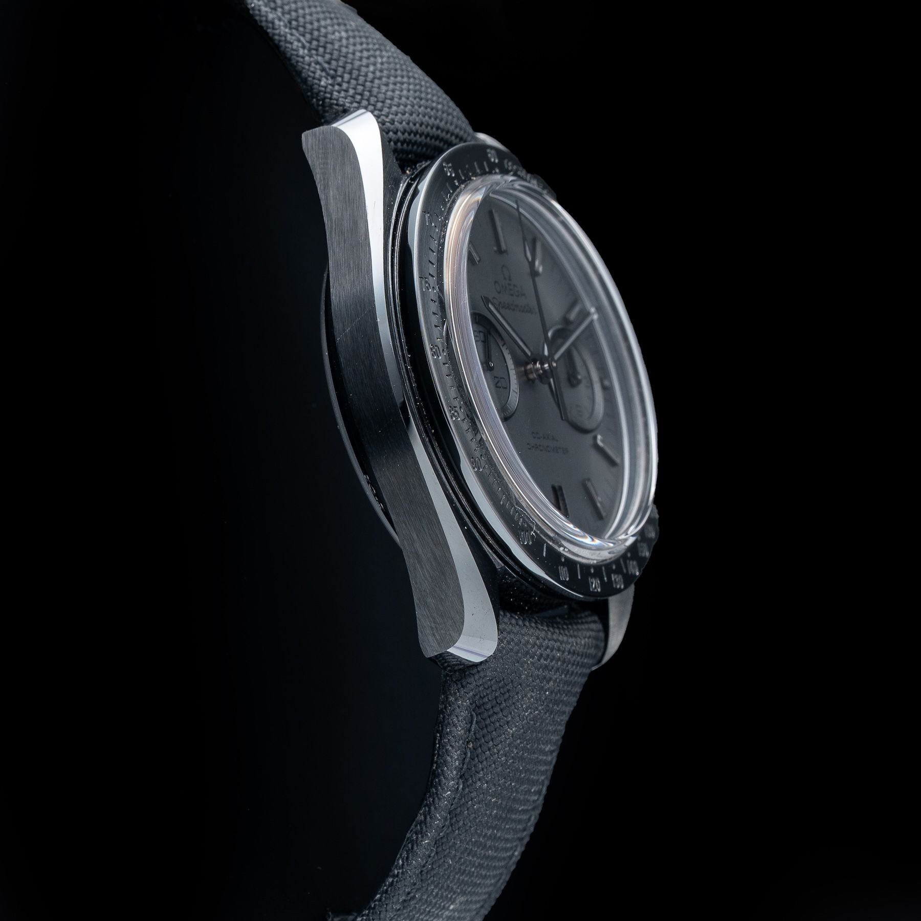 Omega Speedmaster Moonwatch Professional Dark Side of the Moon Black 311.92.44.51.01.005