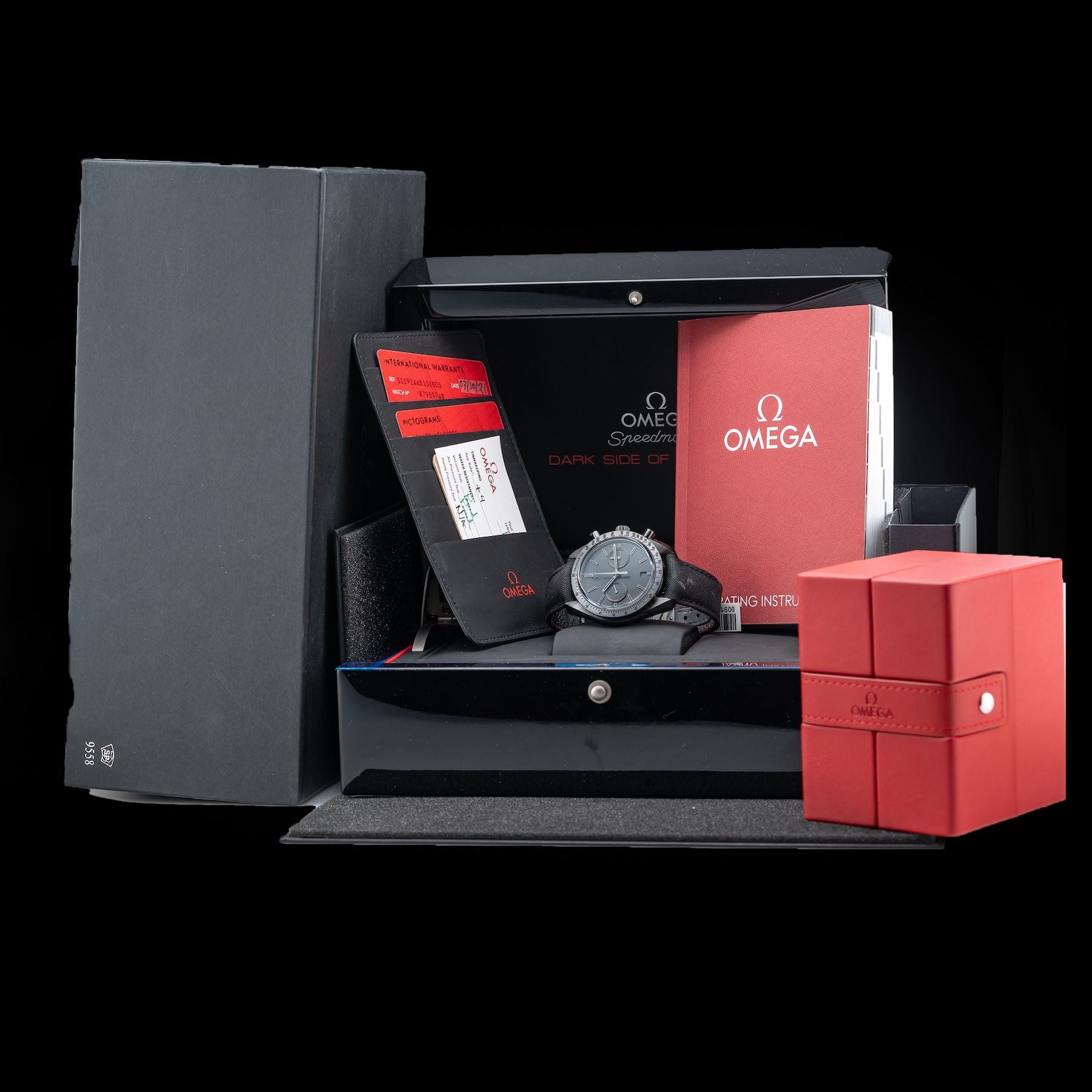 Omega Speedmaster Moonwatch Professional Dark Side of the Moon Black 311.92.44.51.01.005