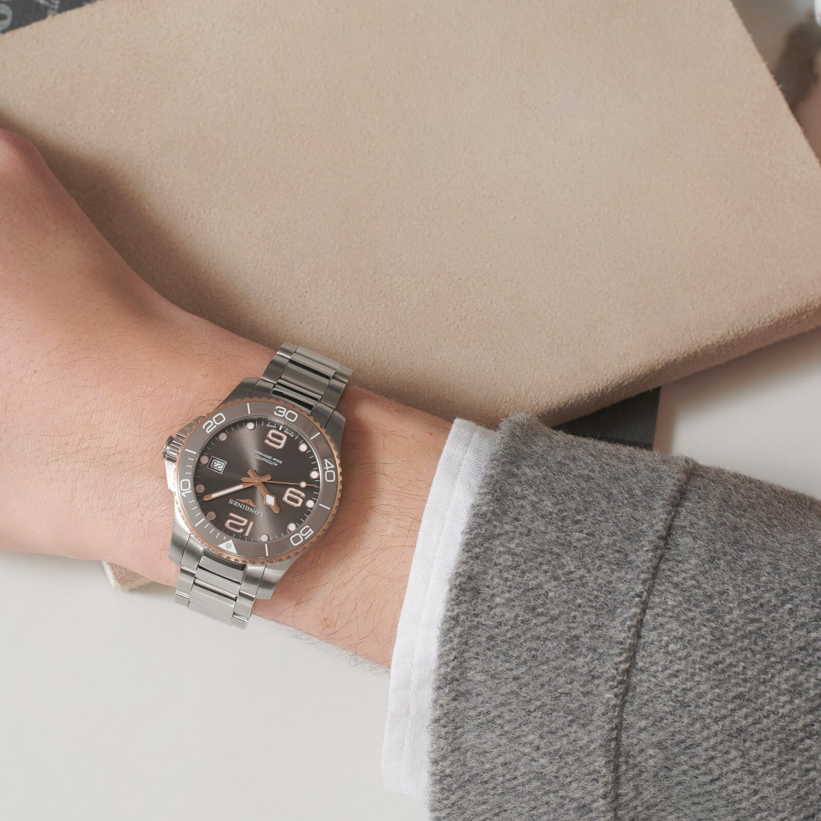 Longines Hydroconquest Sunray Grey Dial 39mm L3.780.3.78.6