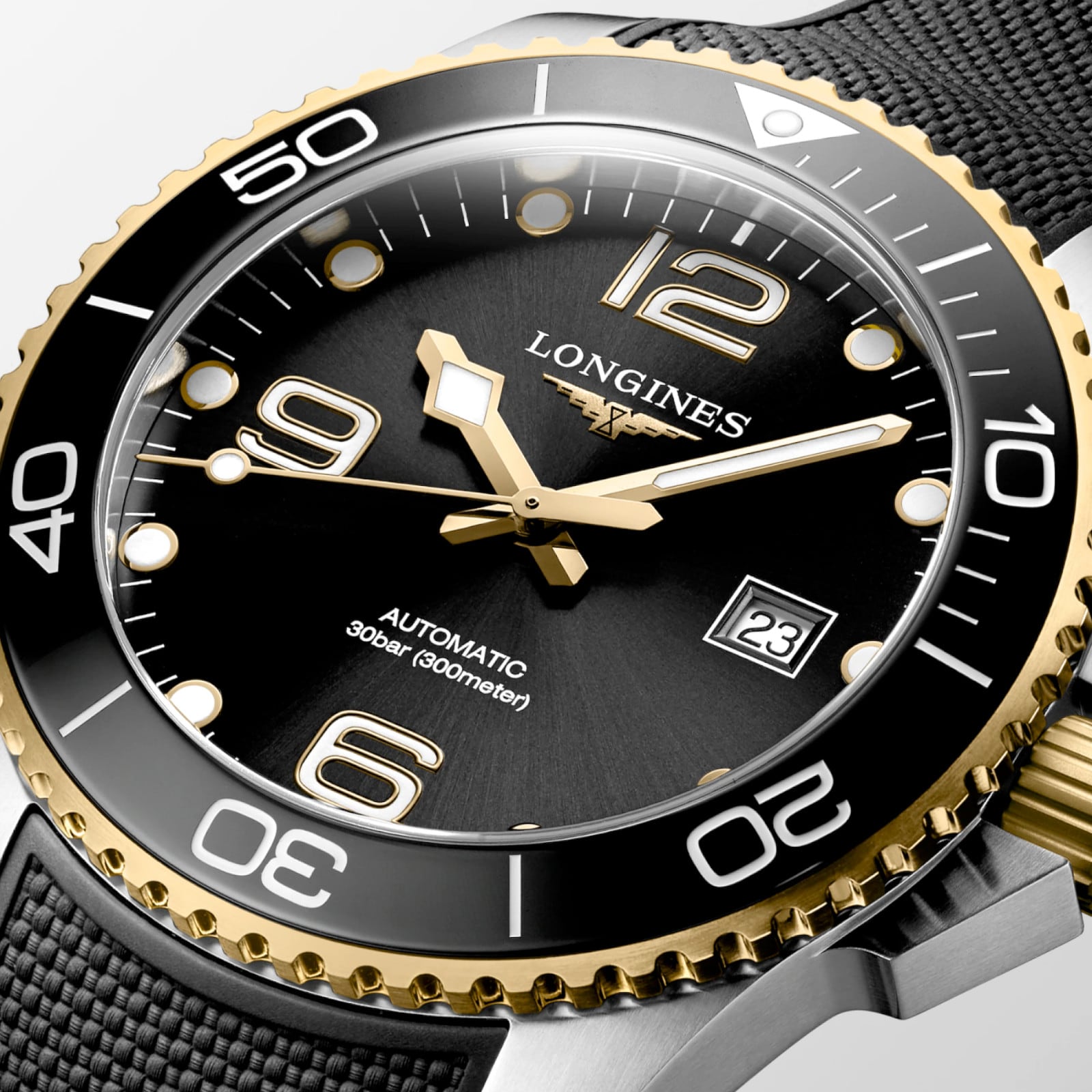 Longines Hydroconquest Sunray Black Dial 43mm L3.782.3.56.9