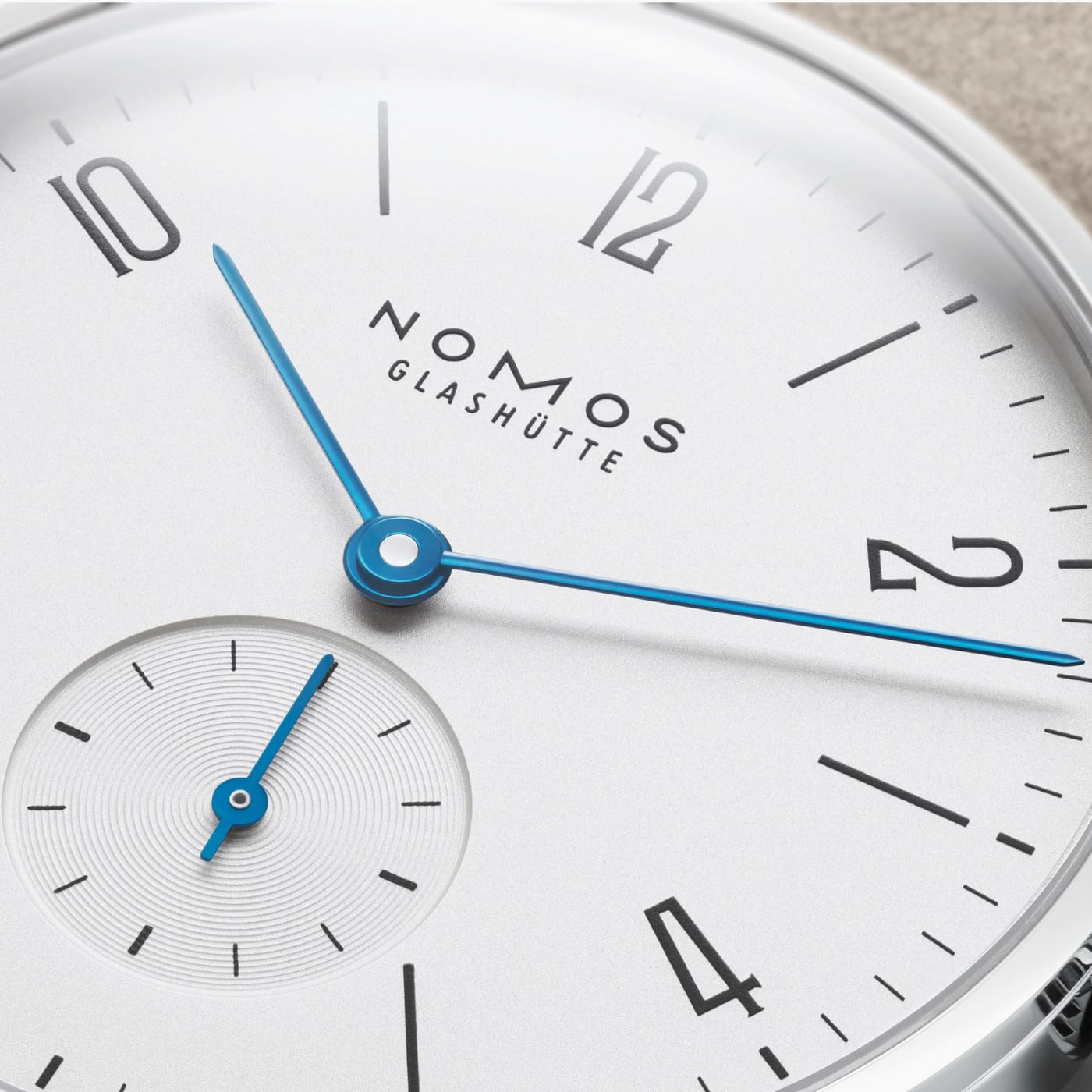 NOMOS Glashütte Tangente 33