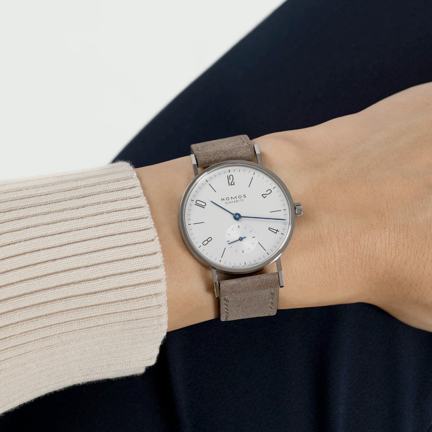 NOMOS Glashütte Tangente 33
