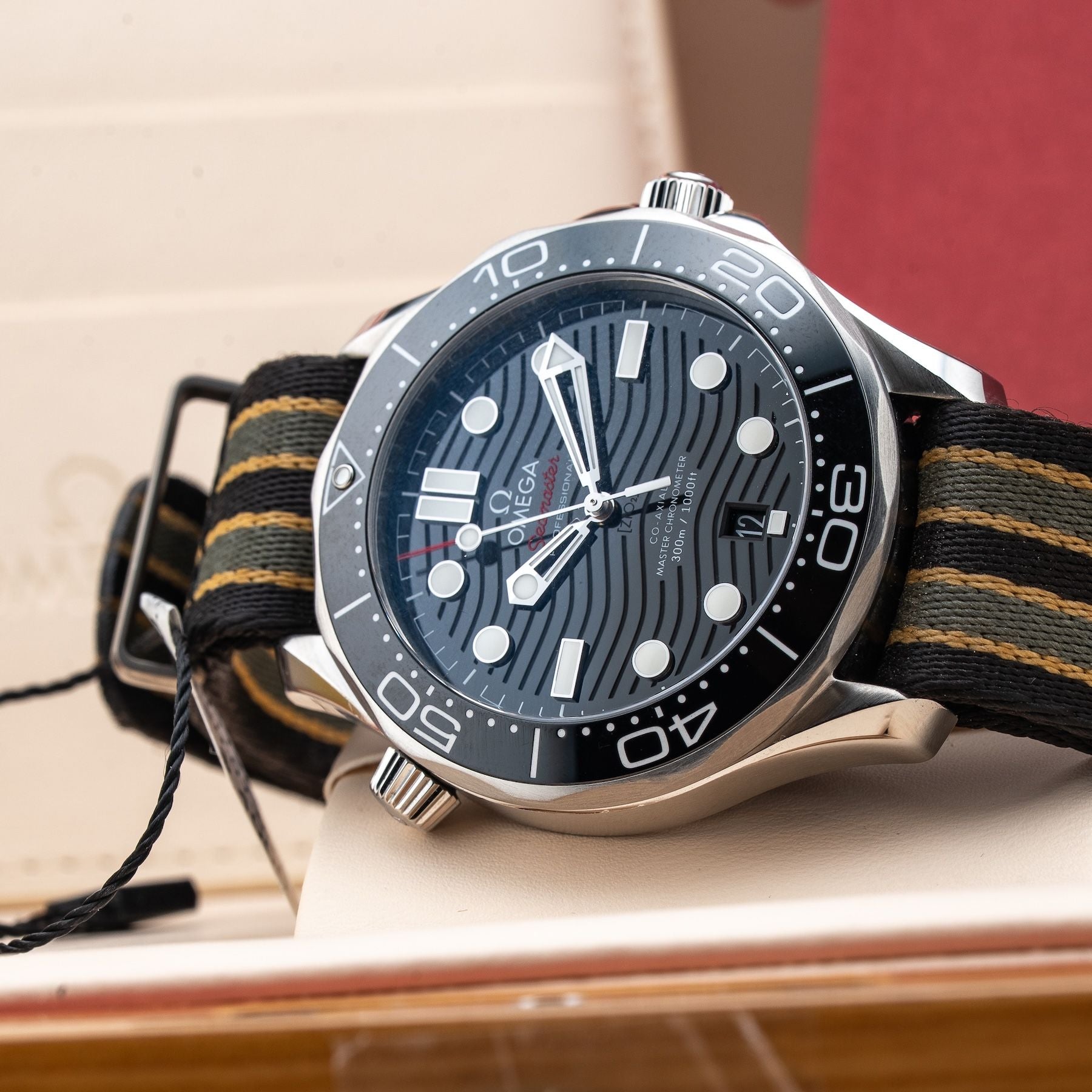 Omega 210.30.42.20.01.001 Seamaster Diver 300M Co-Axial Master Chronometer Black Dial on Bracelet