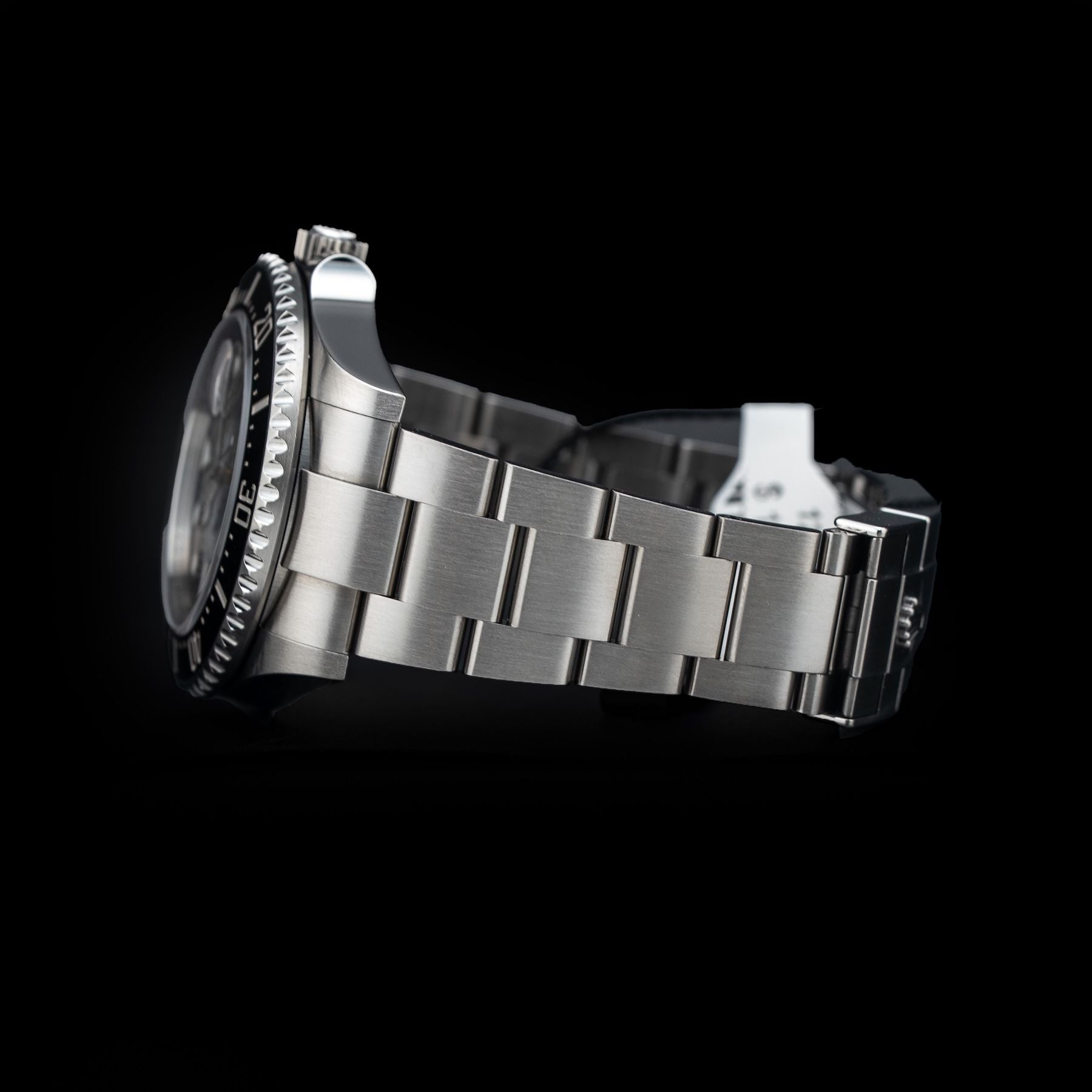 Rolex Sea-Dweller 126600
