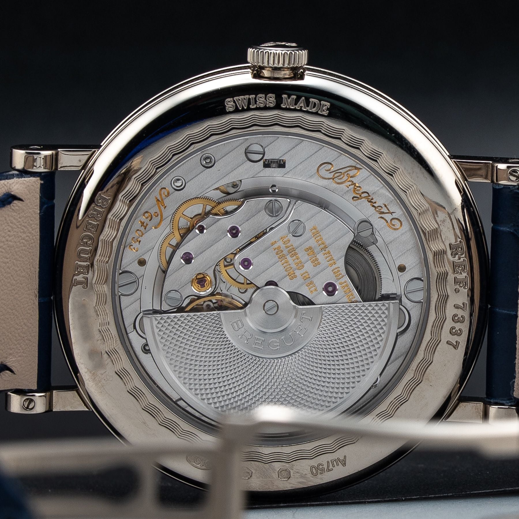 Breguet 7337BB/12/9VU Classique Calendrier