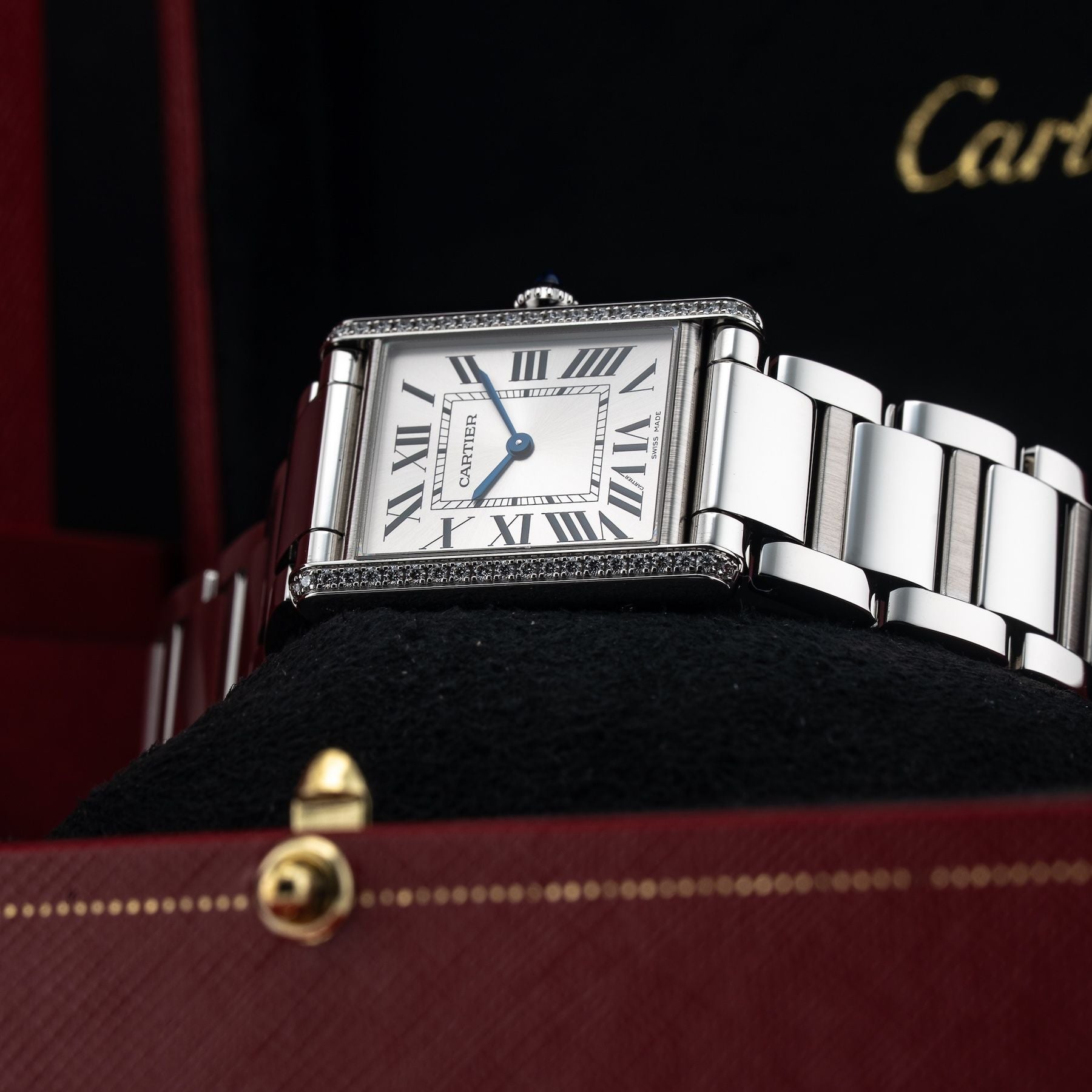Cartier Tank Must CRW4TA0017