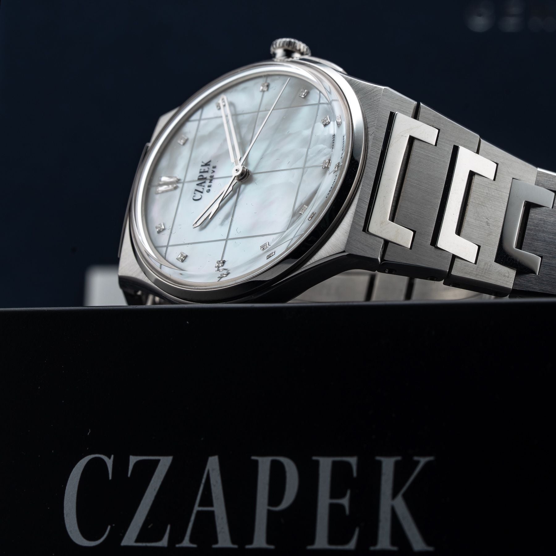 Czapek Antarctique S La Carte Des Nuages Misty White