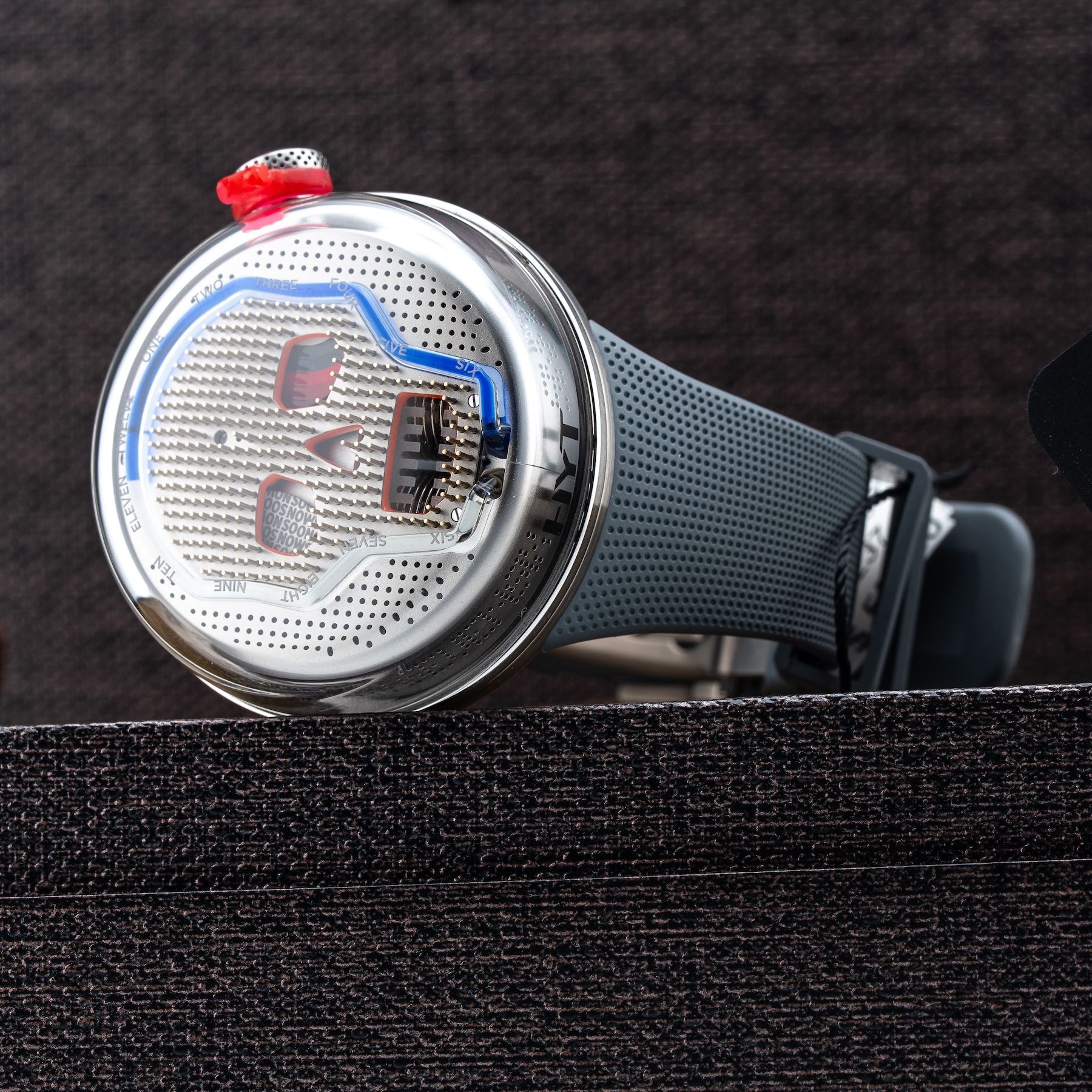 HYT Soonow Blue Limited Edition H02237-A