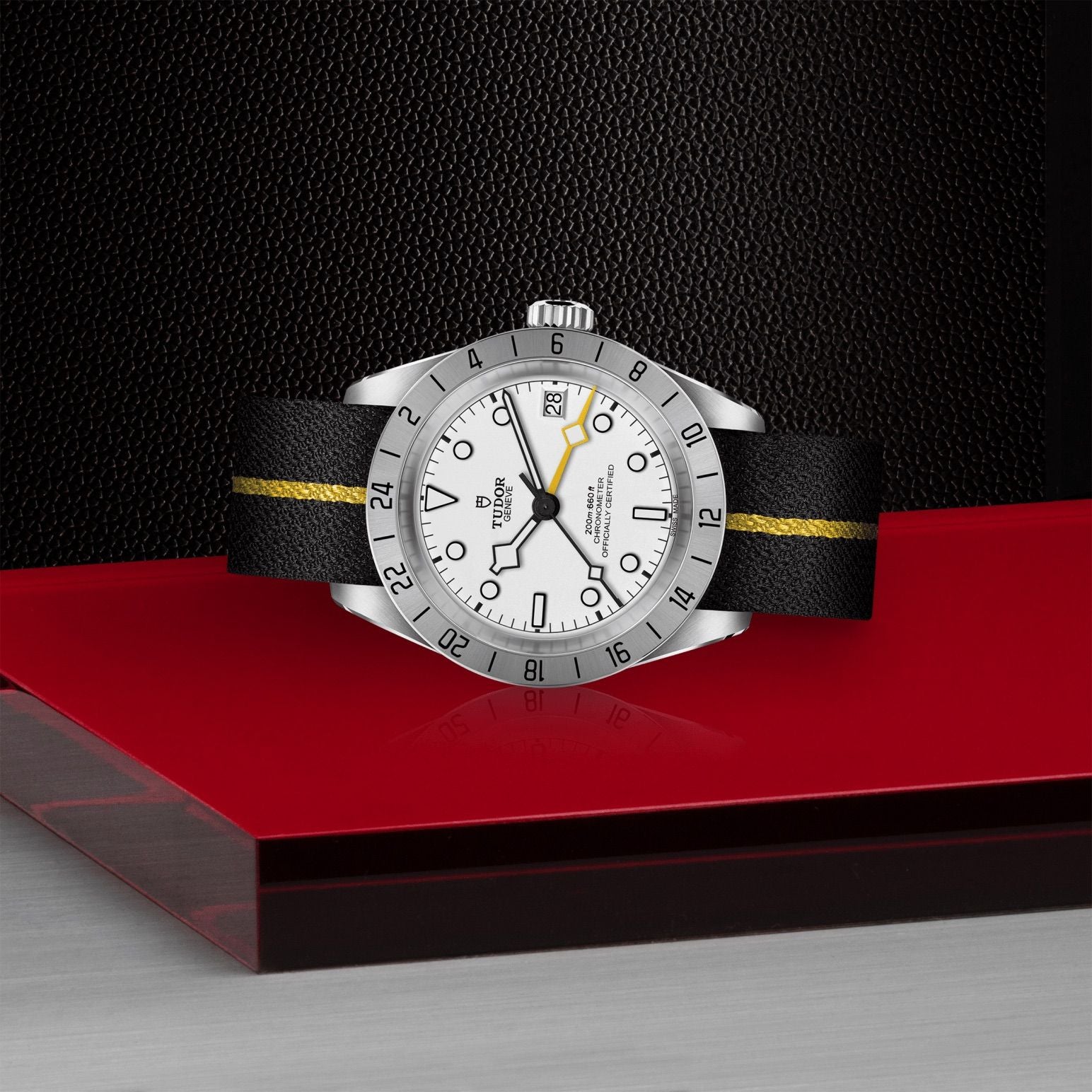 TUDOR Black Bay Pro M79470-0005