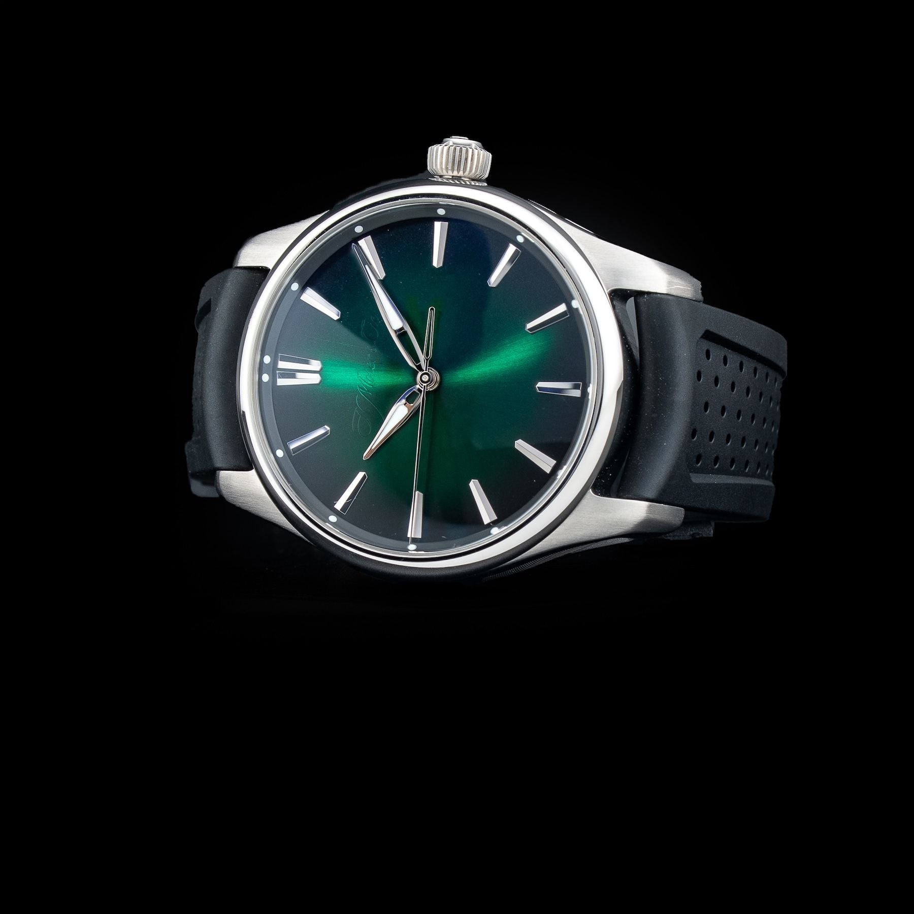H. Moser & Cie. 3201-1201 Pioneer Centre Seconds Cosmic Green