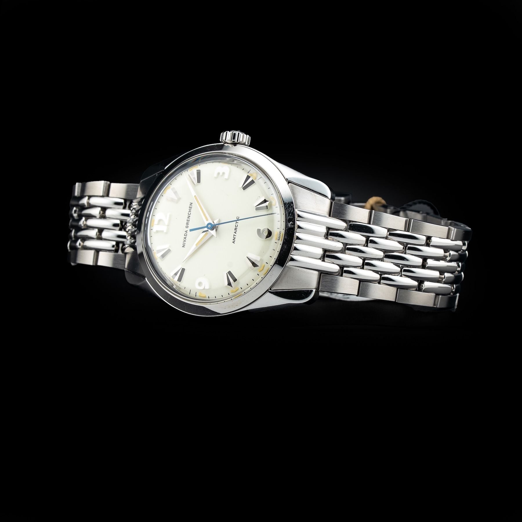 Nivada Grenchen Antarctic 35mm Eggshell Beige Luminova 35001M04