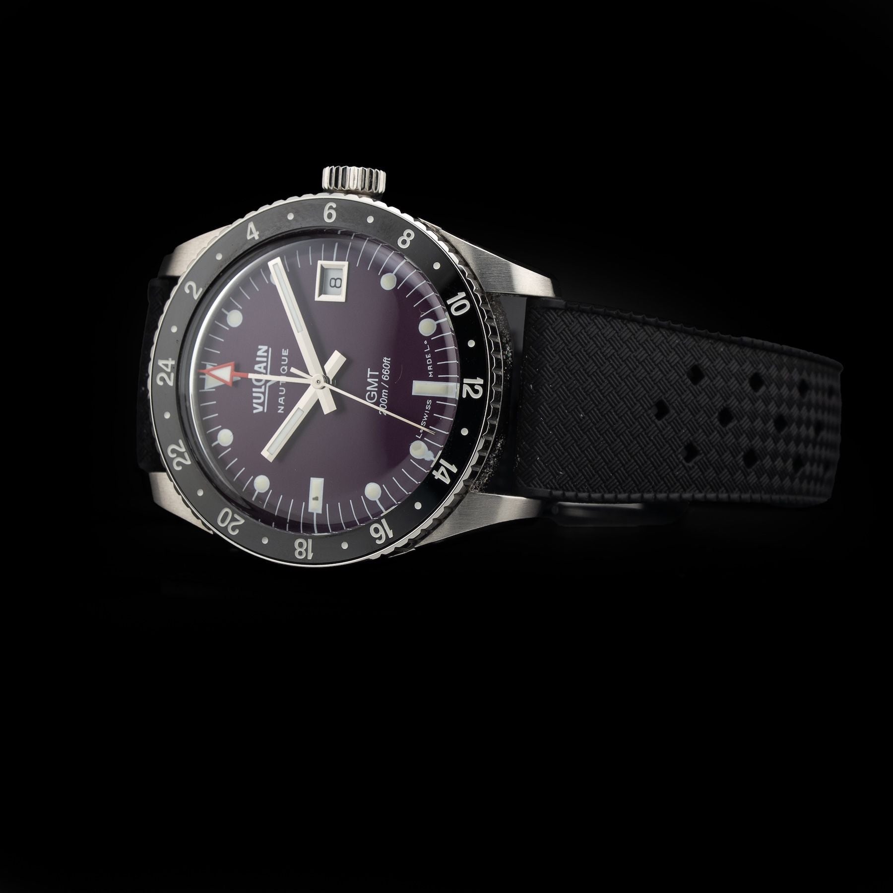 Vulcain 680174A17.BAR200 Skindiver GMT Purple