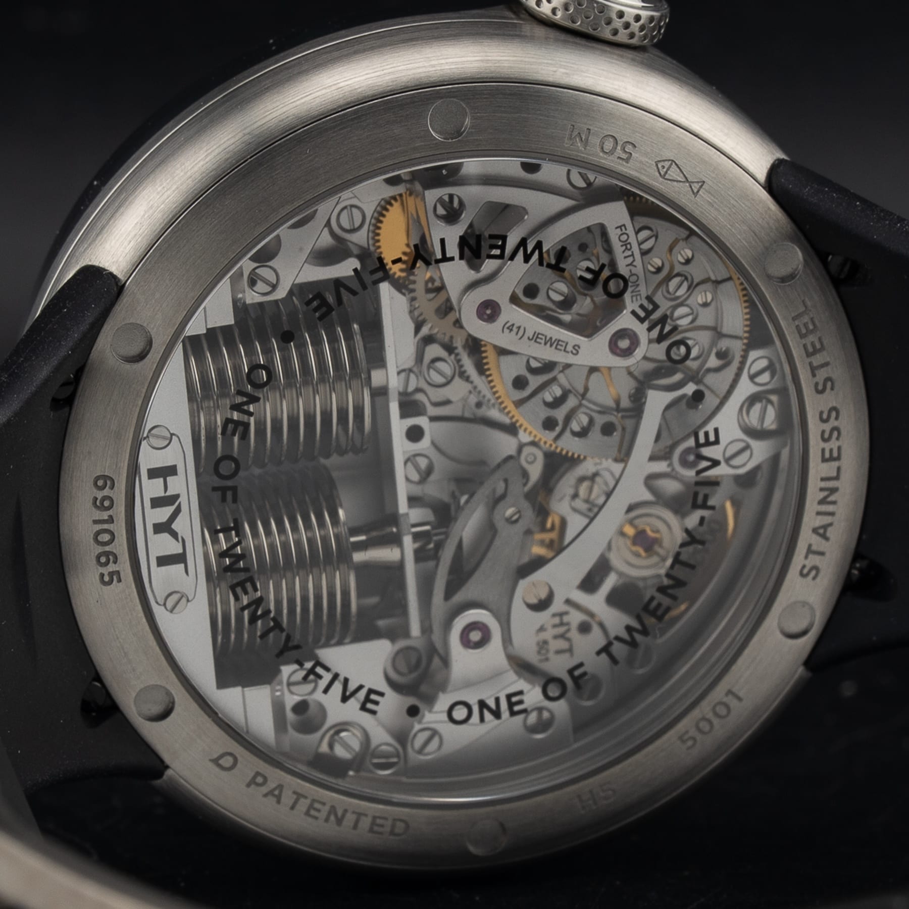 HYT H5 Black H02353