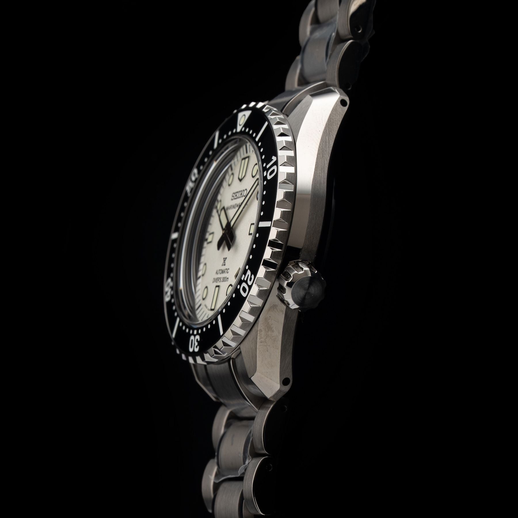 Seiko Prospex Marinemaster SLA077 1968 Diver’s Modern Re-Interpretation