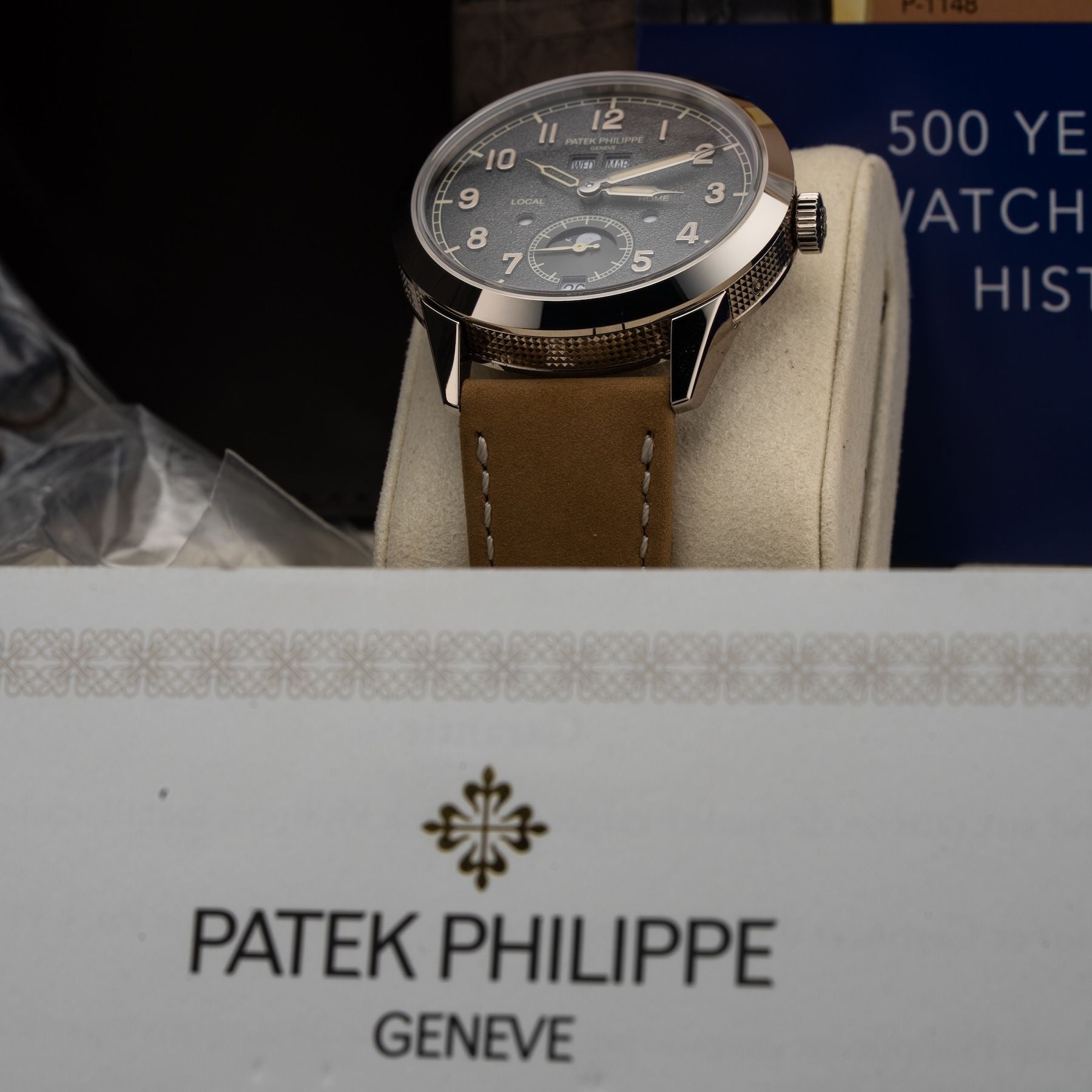 Patek Philippe Complications 5326G-001