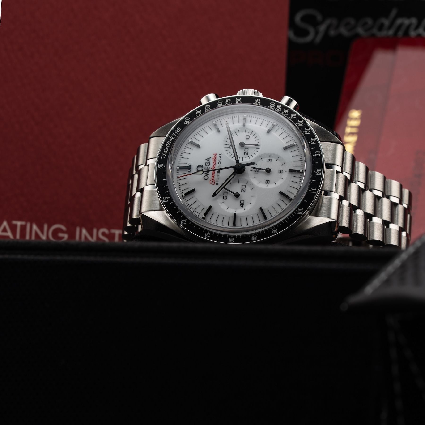 Omega Speedmaster Moonwatch Professional White Dial 310.32.42.50.04.002