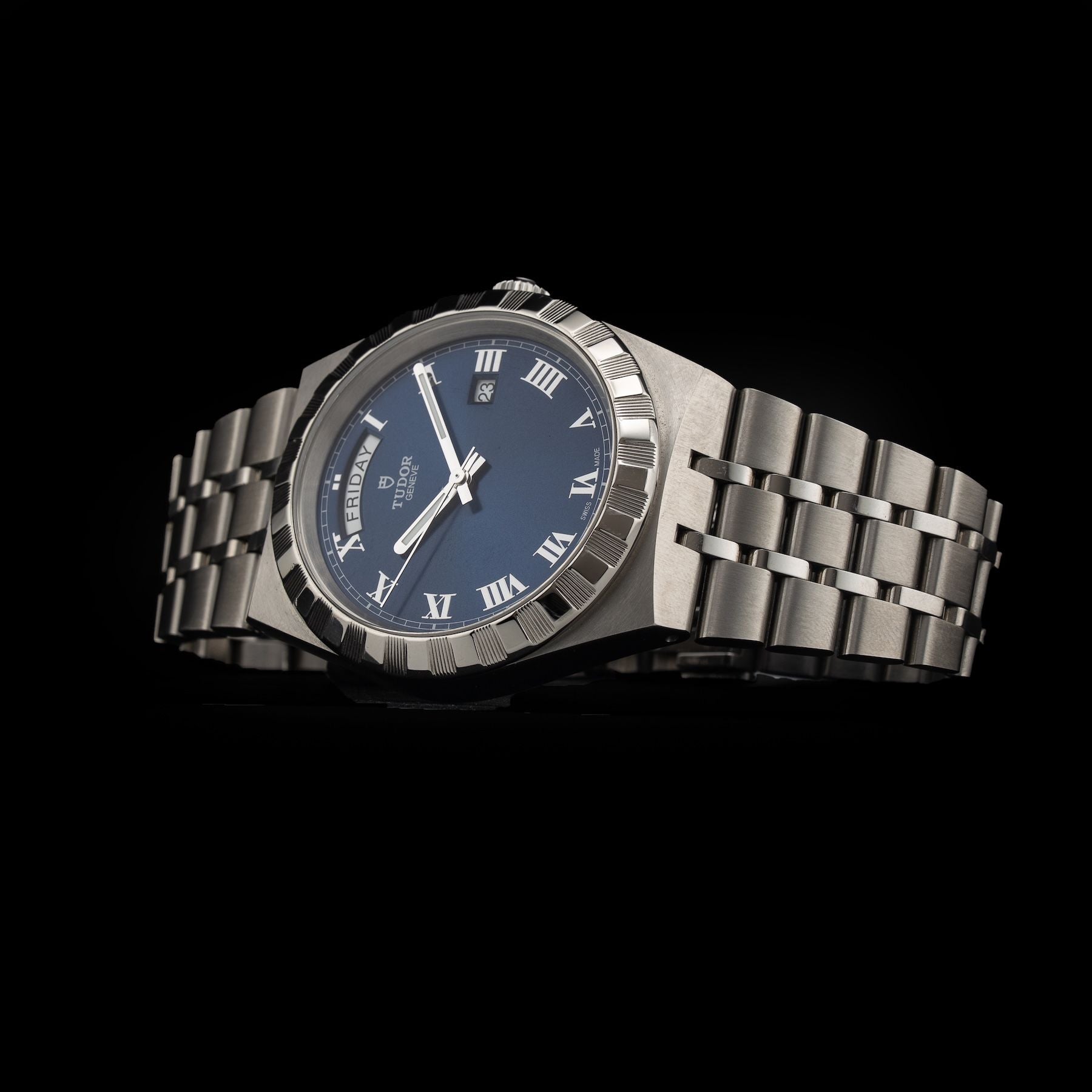 TUDOR Royal M28600