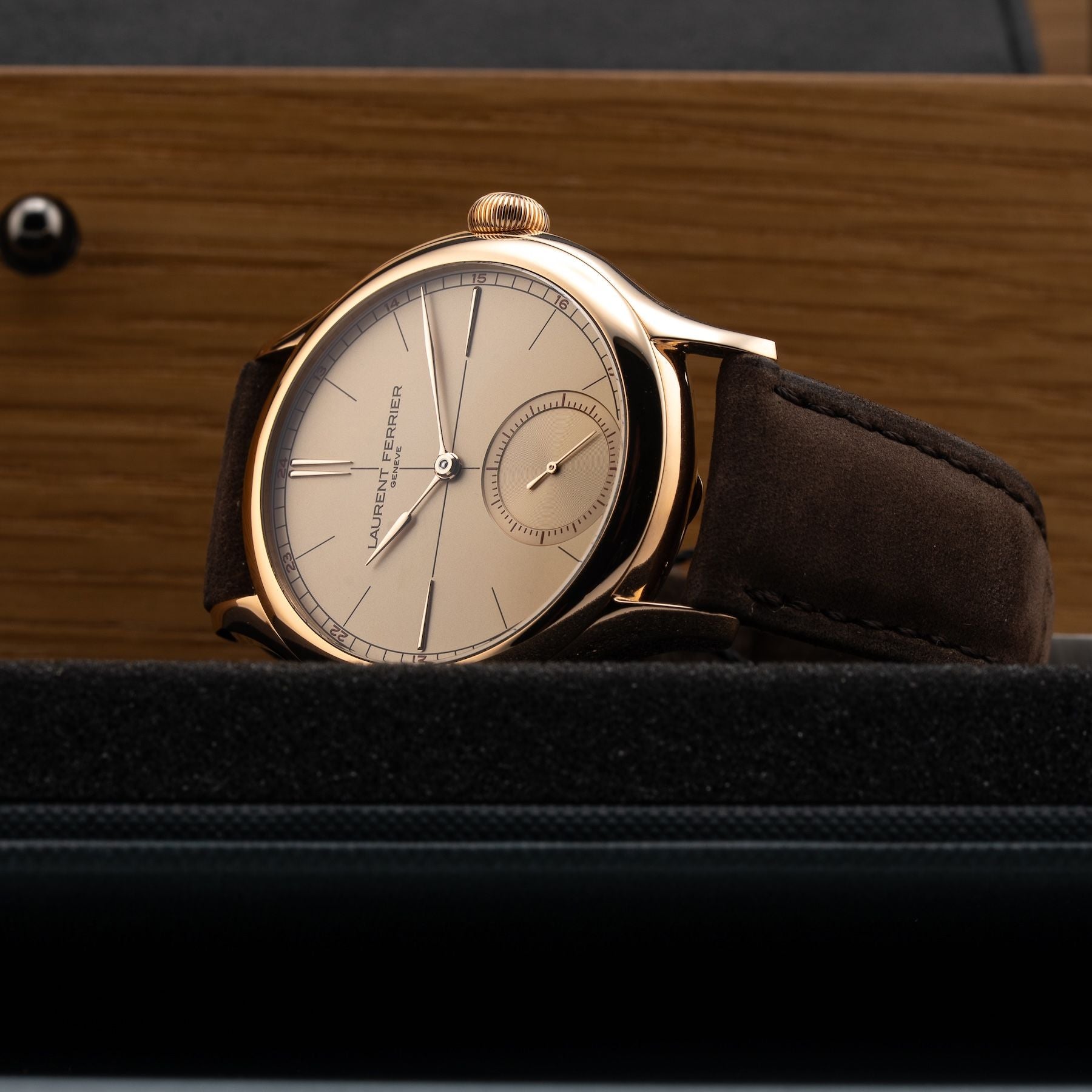 Laurent Ferrier LCF036.R5.BR5