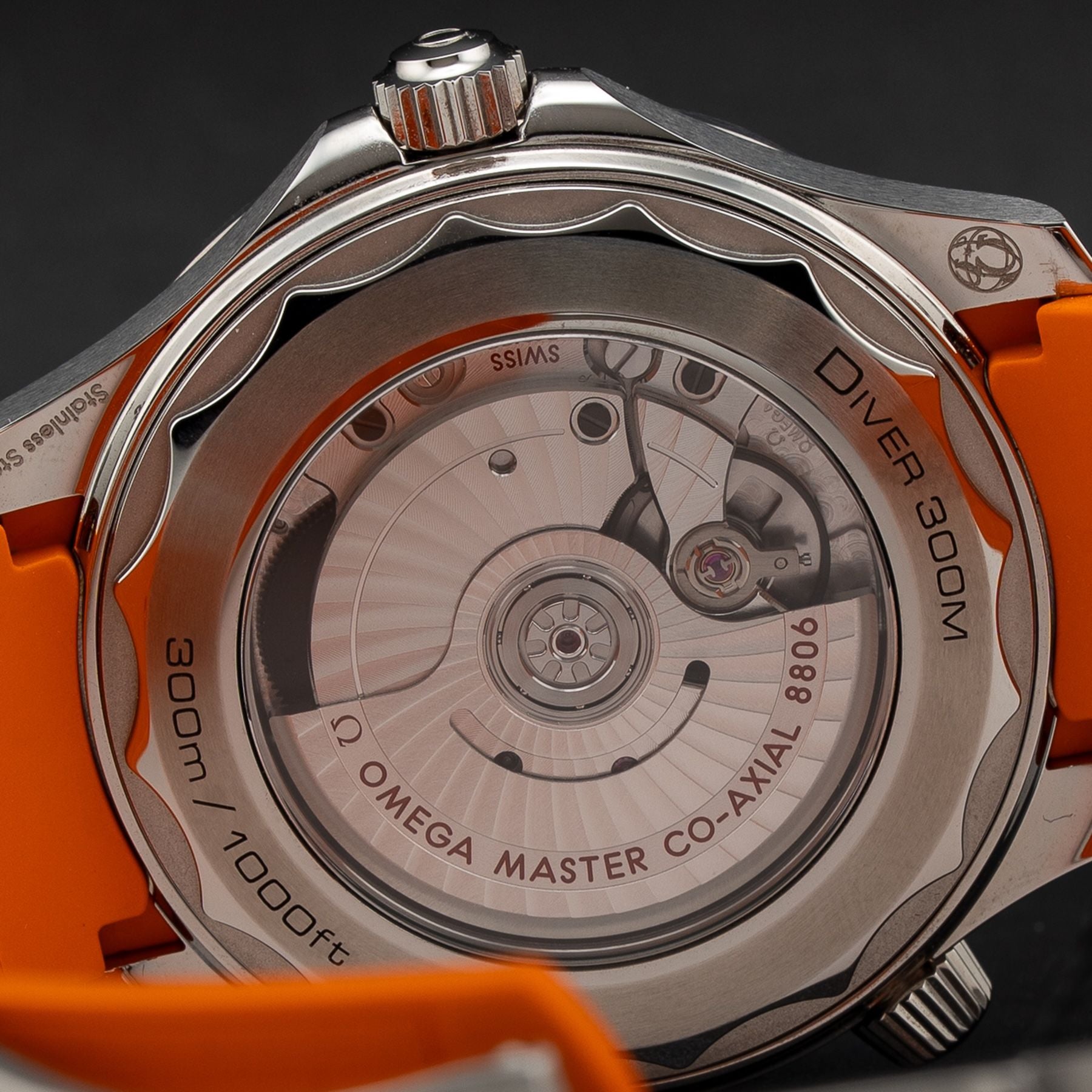 Omega Seamaster Diver 300M Orange 210.32.42.20.01.006