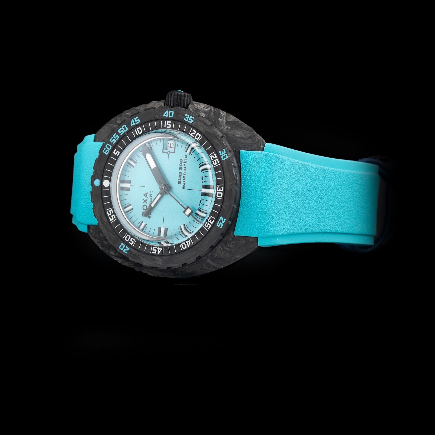 DOXA Sub 300 Carbon Aquamarine 822.70.241.25 on Strap