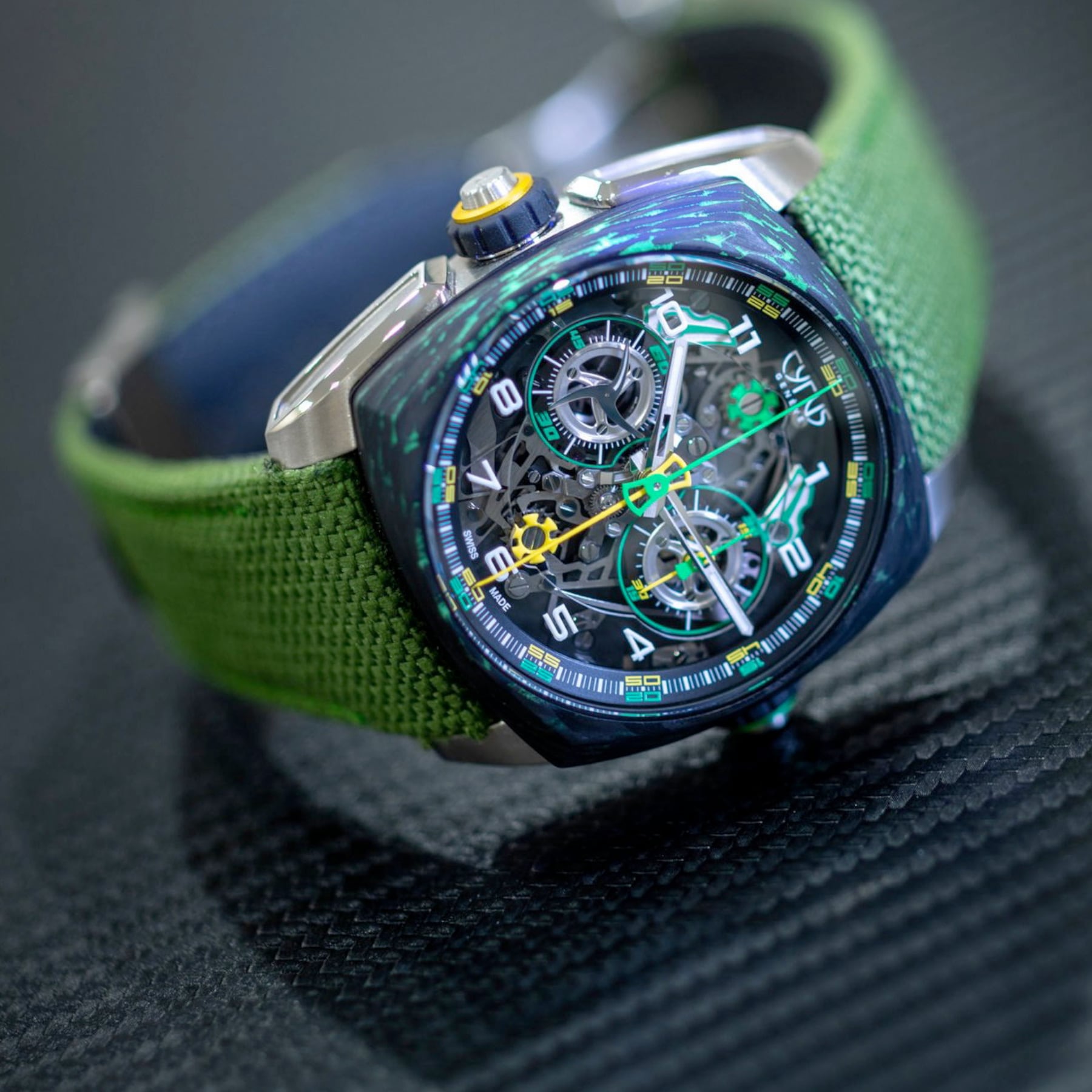 Cyrus Klepcys Dice Lime Carbon 539.508.TC.B