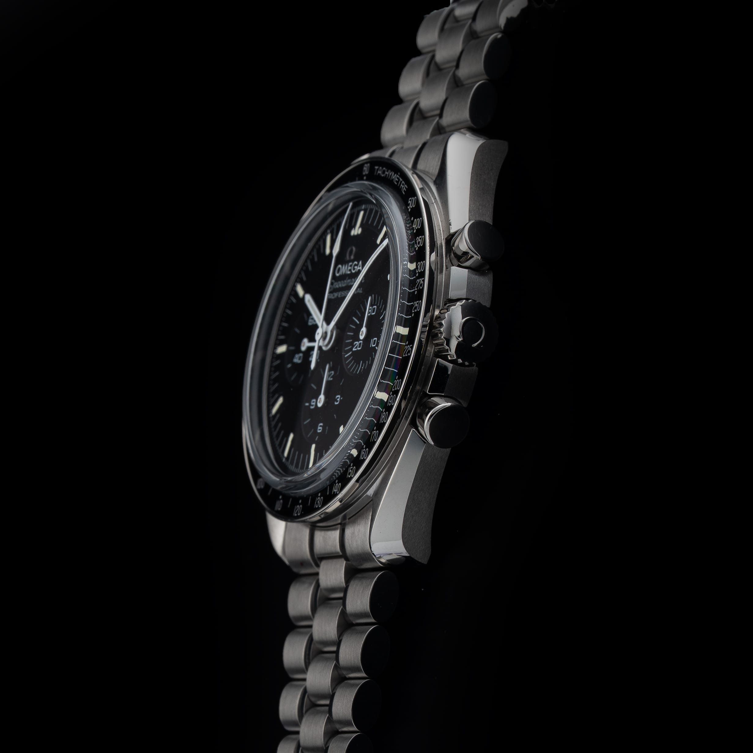 Omega 310.30.42.50.01.002 Speedmaster Moonwatch Professional Master Chronograph