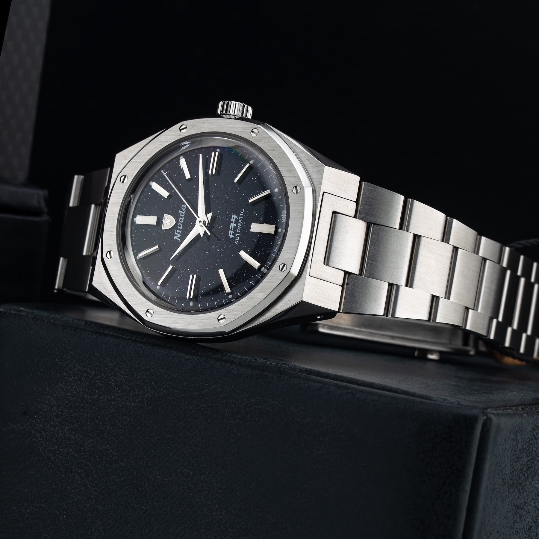 Nivada Grenchen F77 Aventurine MK2 38mm 68047A77