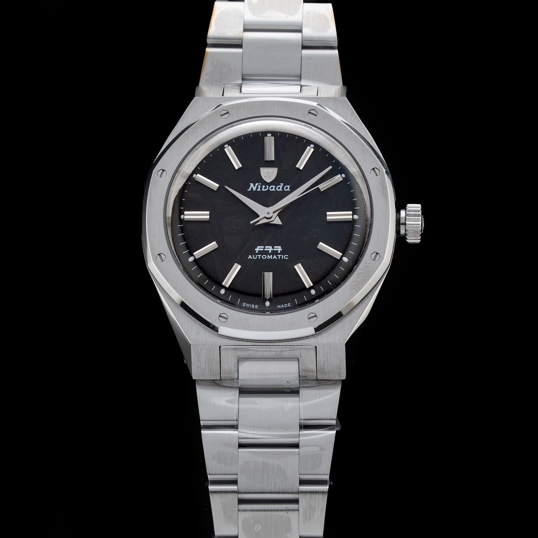 Nivada Grenchen F77 Meteorite MK2 38mm - Exquisite Timepieces