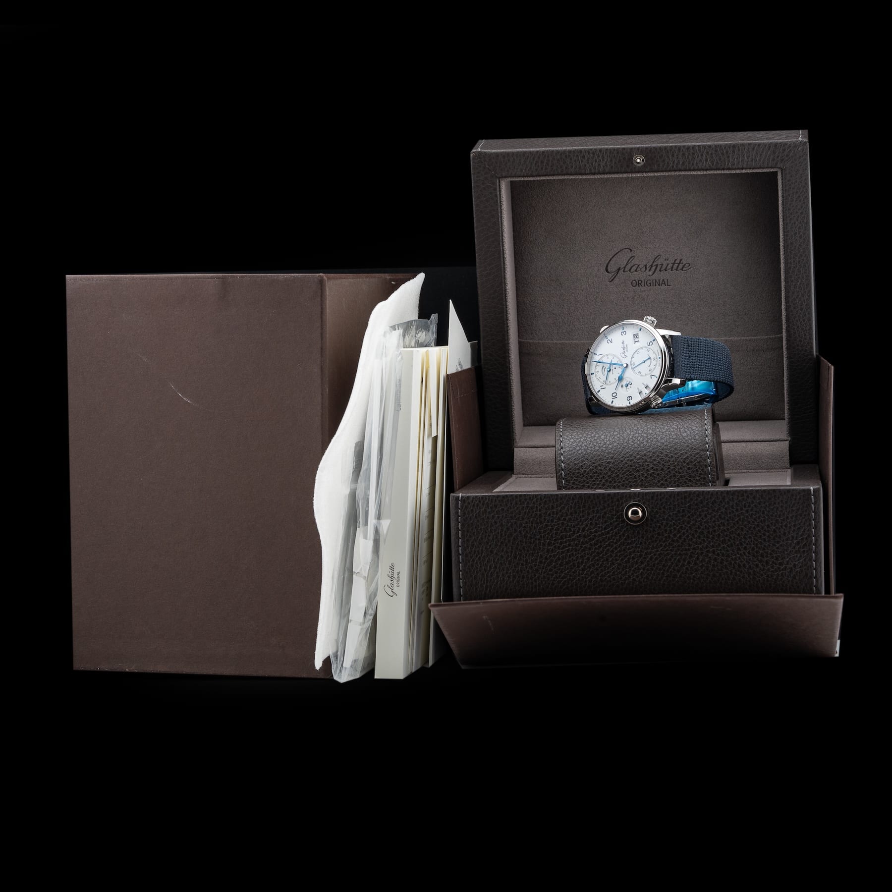Glashütte Original 1-89-02-03-02-64 Senator Cosmopolite Stainless Steel