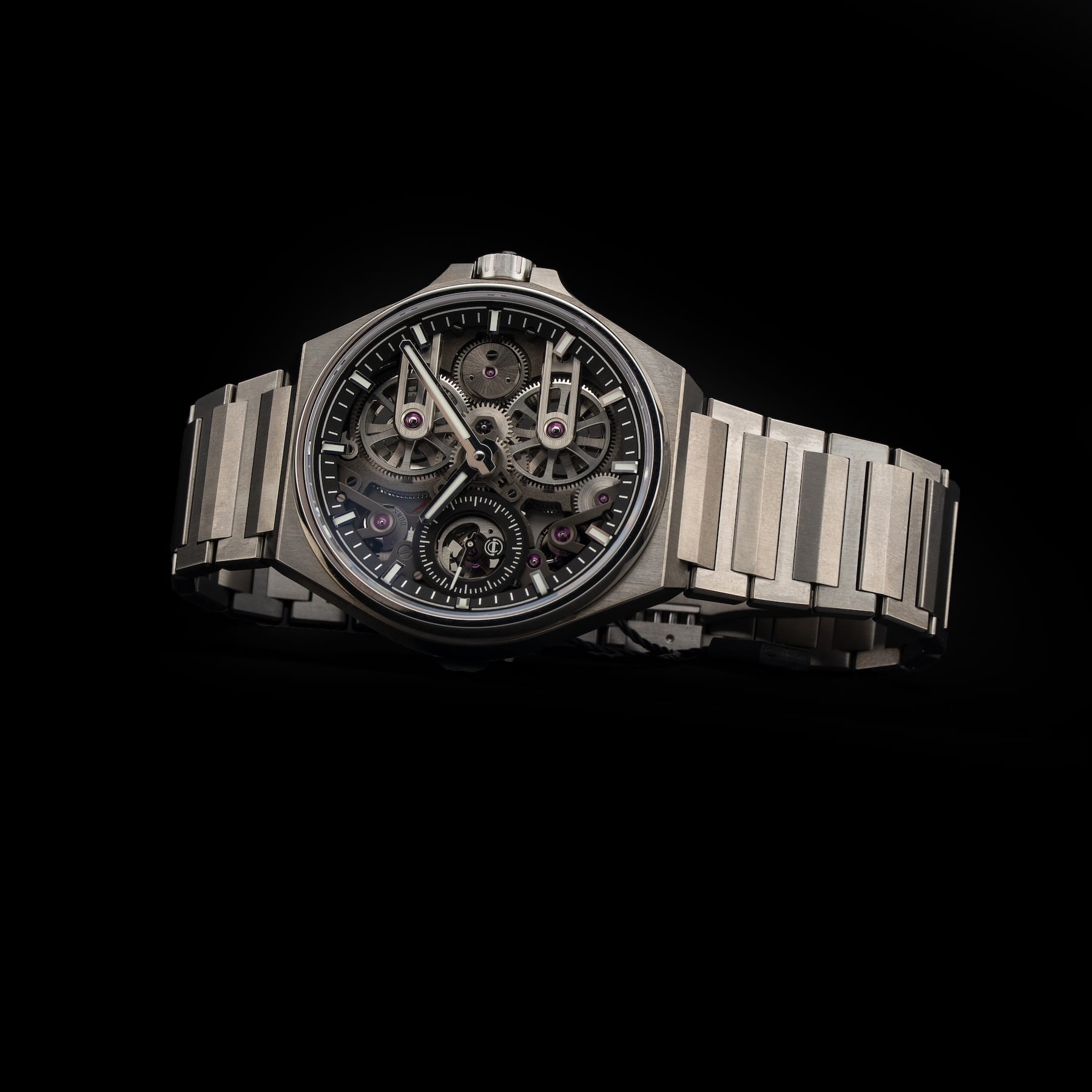 Armin Strom TI25-OW.75 One Week Titanium Skeleton