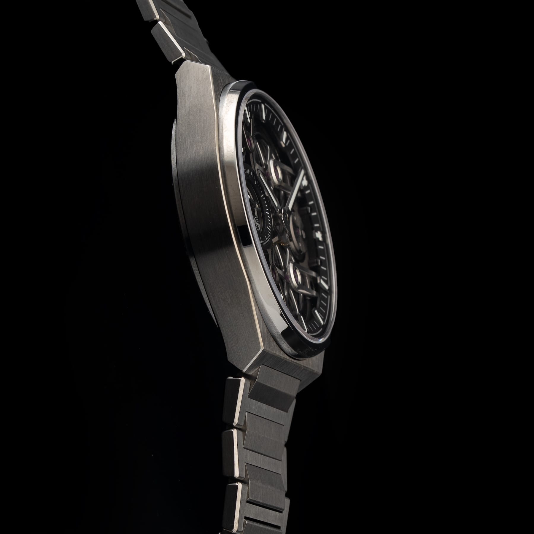 Armin Strom TI25-OW.75 One Week Titanium Skeleton