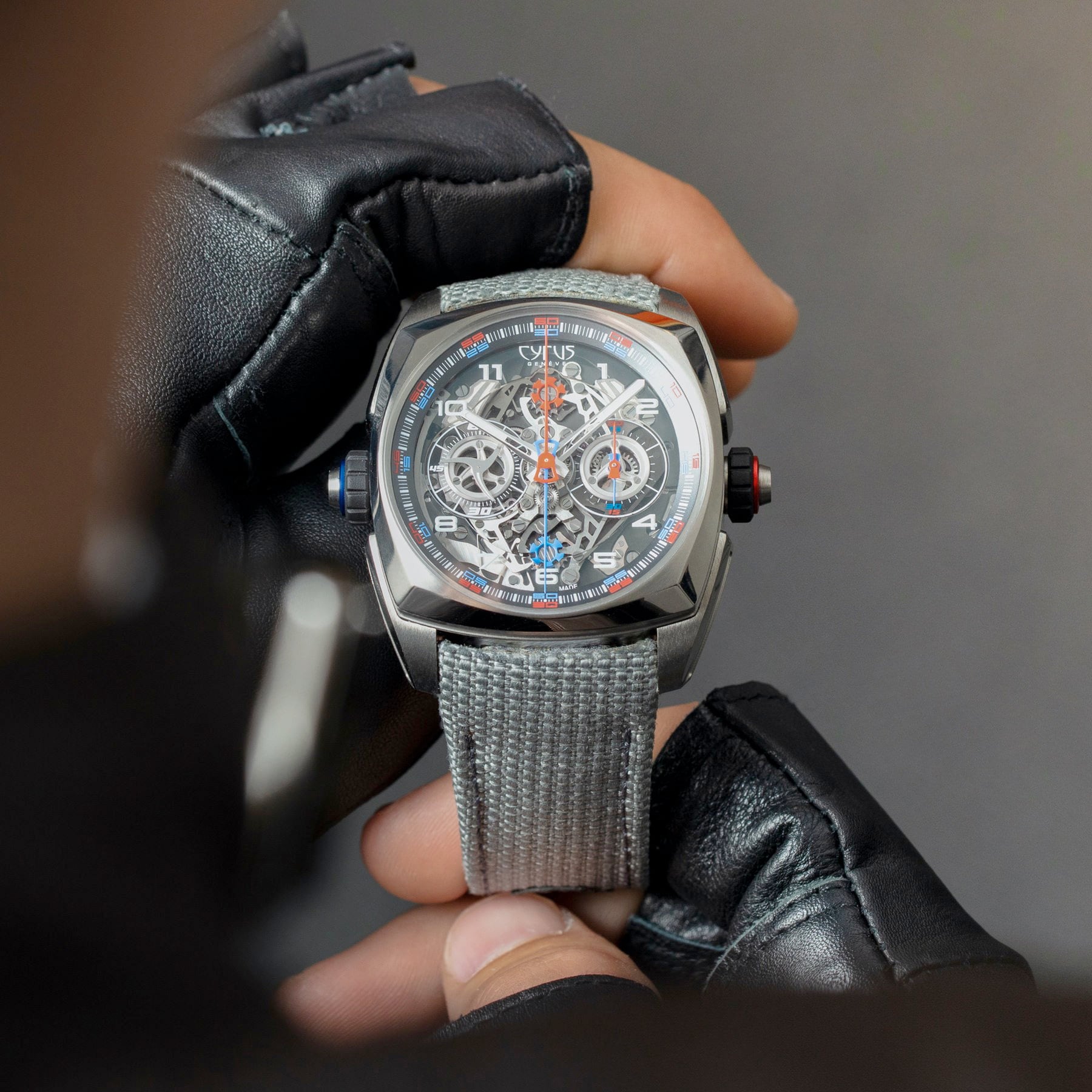 Cyrus Klepcys Dice Titanium 539.508.TT.A