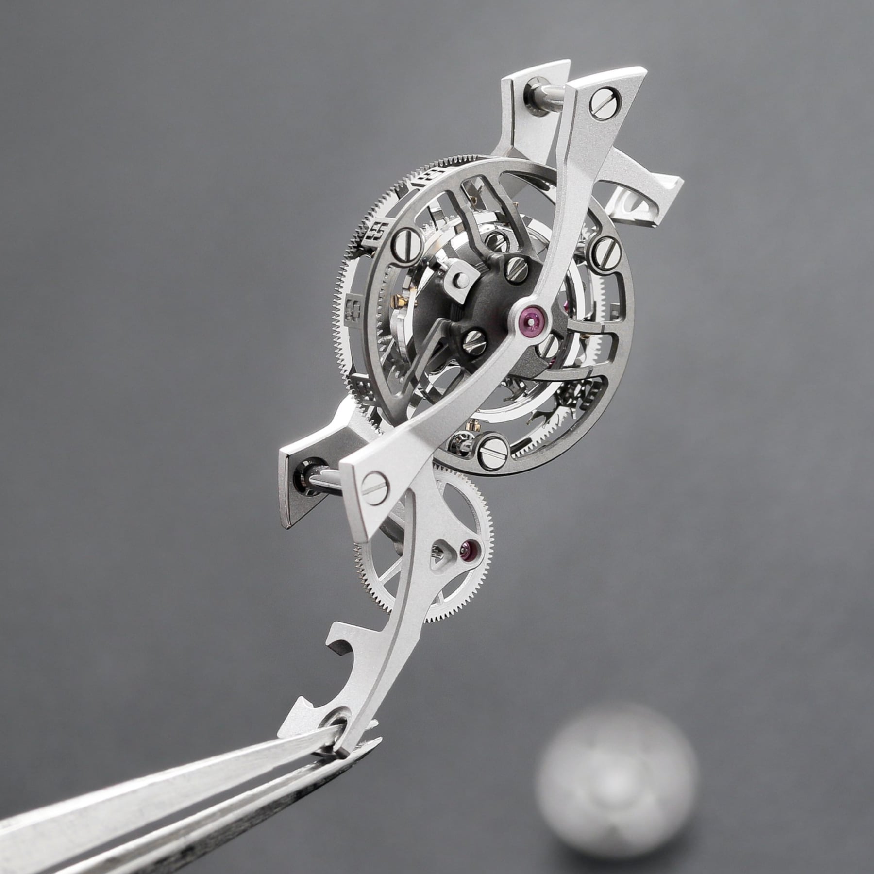 Cyrus Klepcys Vertical Tourbillon 539.505.DD.A