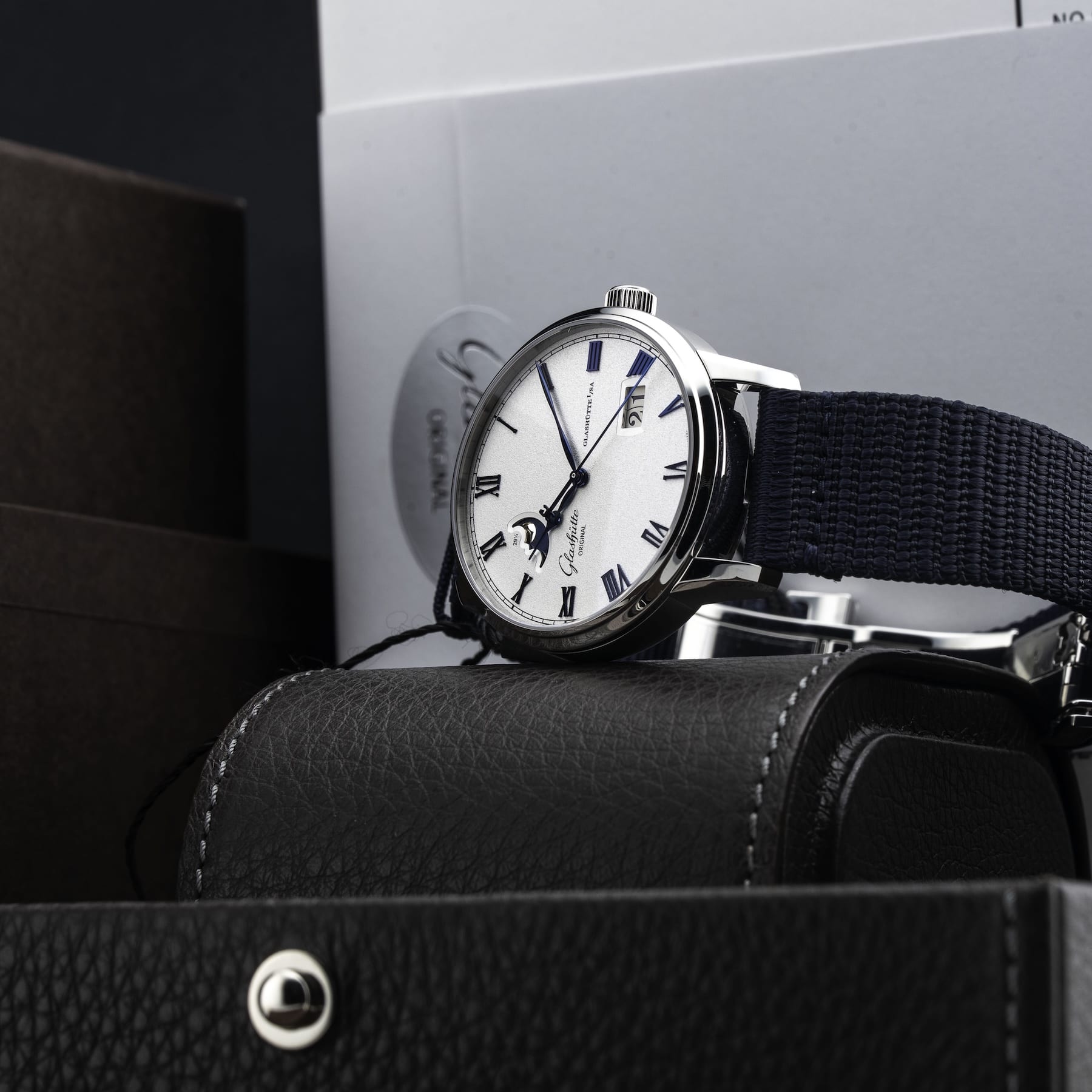 Glashütte Original 1-36-24-05-02-64 Senator Excellence Panorama Date Moon Phase