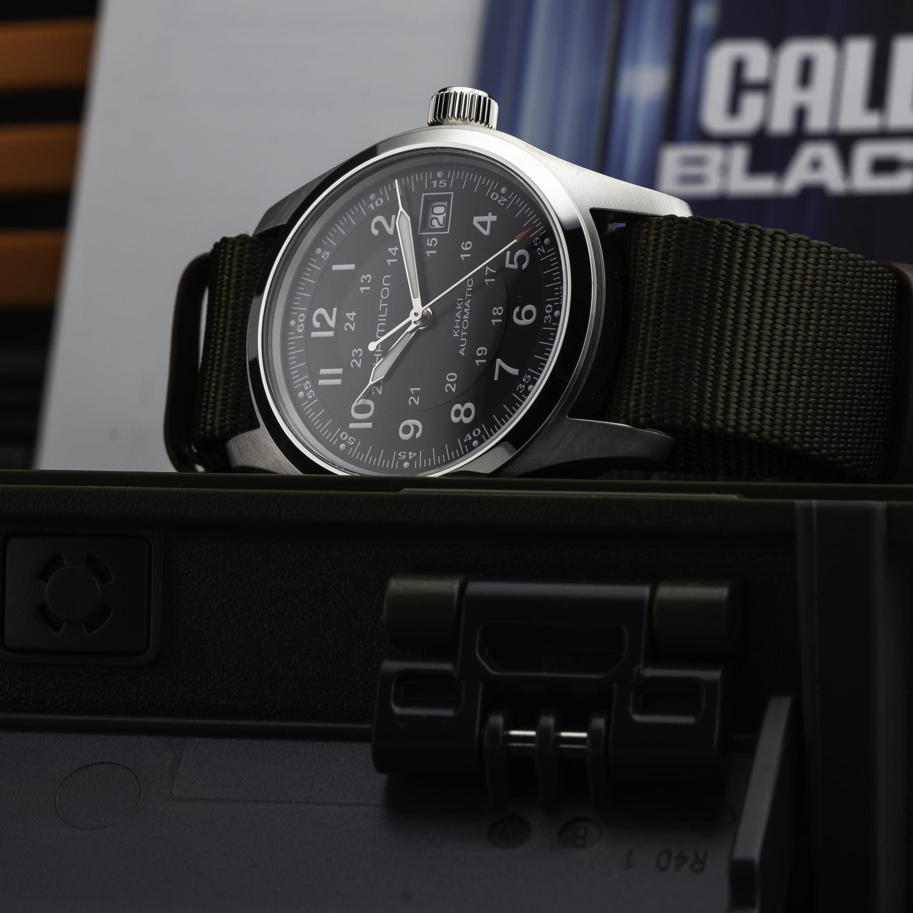 Hamilton H70475930 Khaki Field Auto 38mm Call of Duty Special Edition
