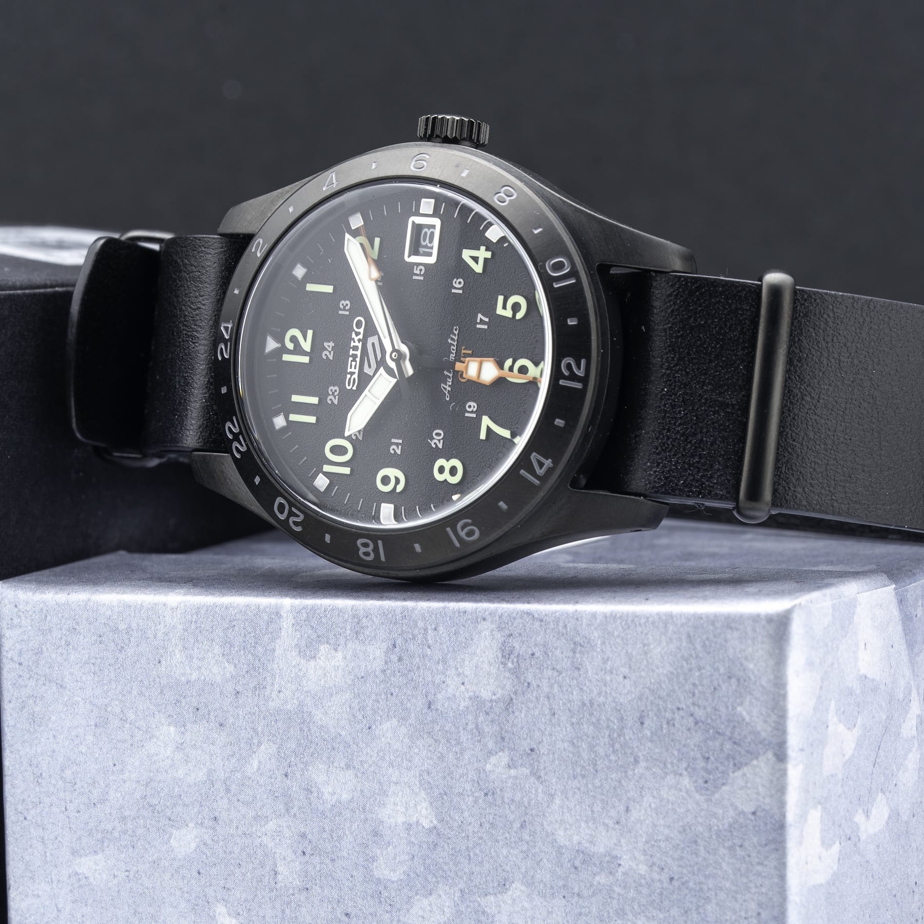 Seiko 5 Sports SSK025