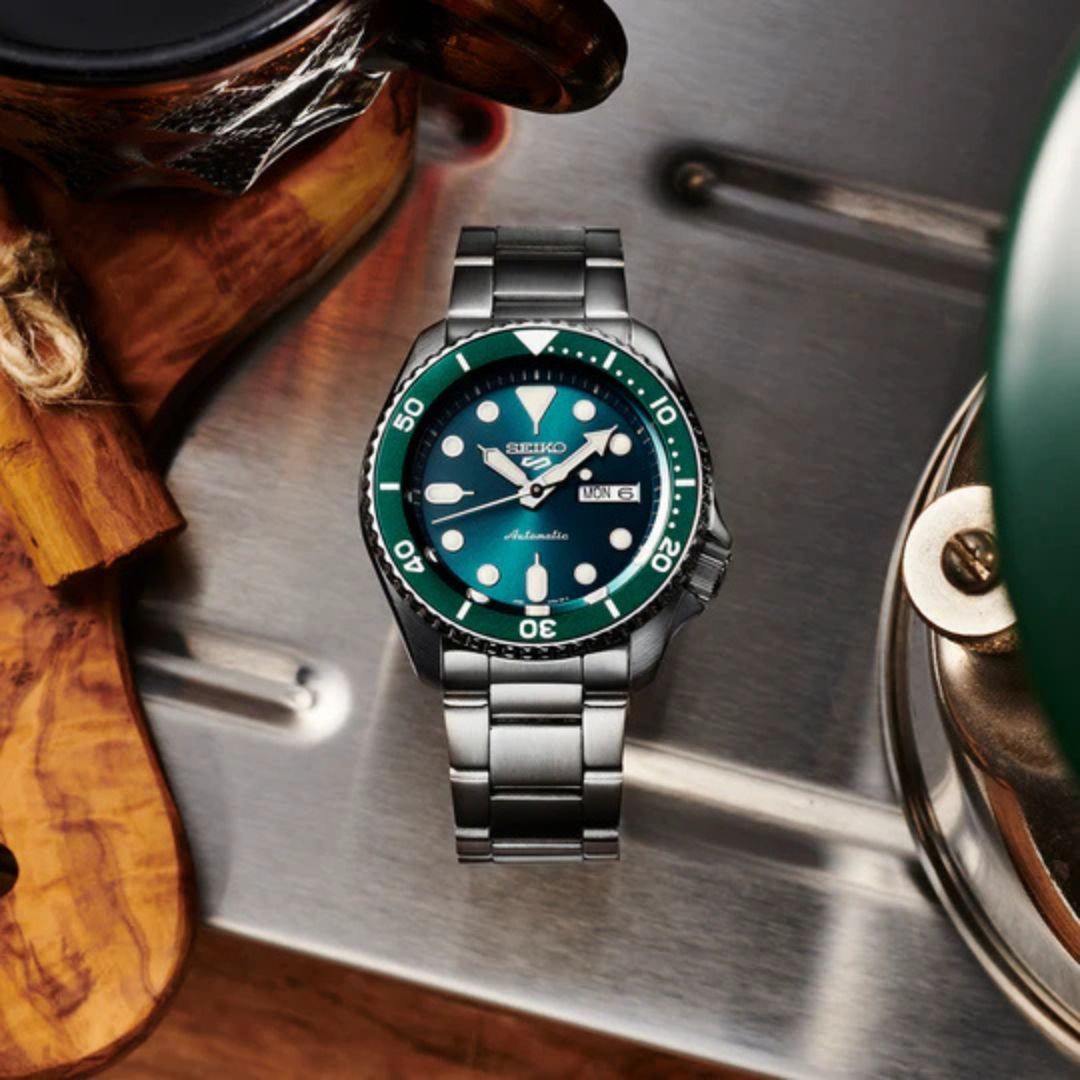 Seiko 5 Sports SRPD61