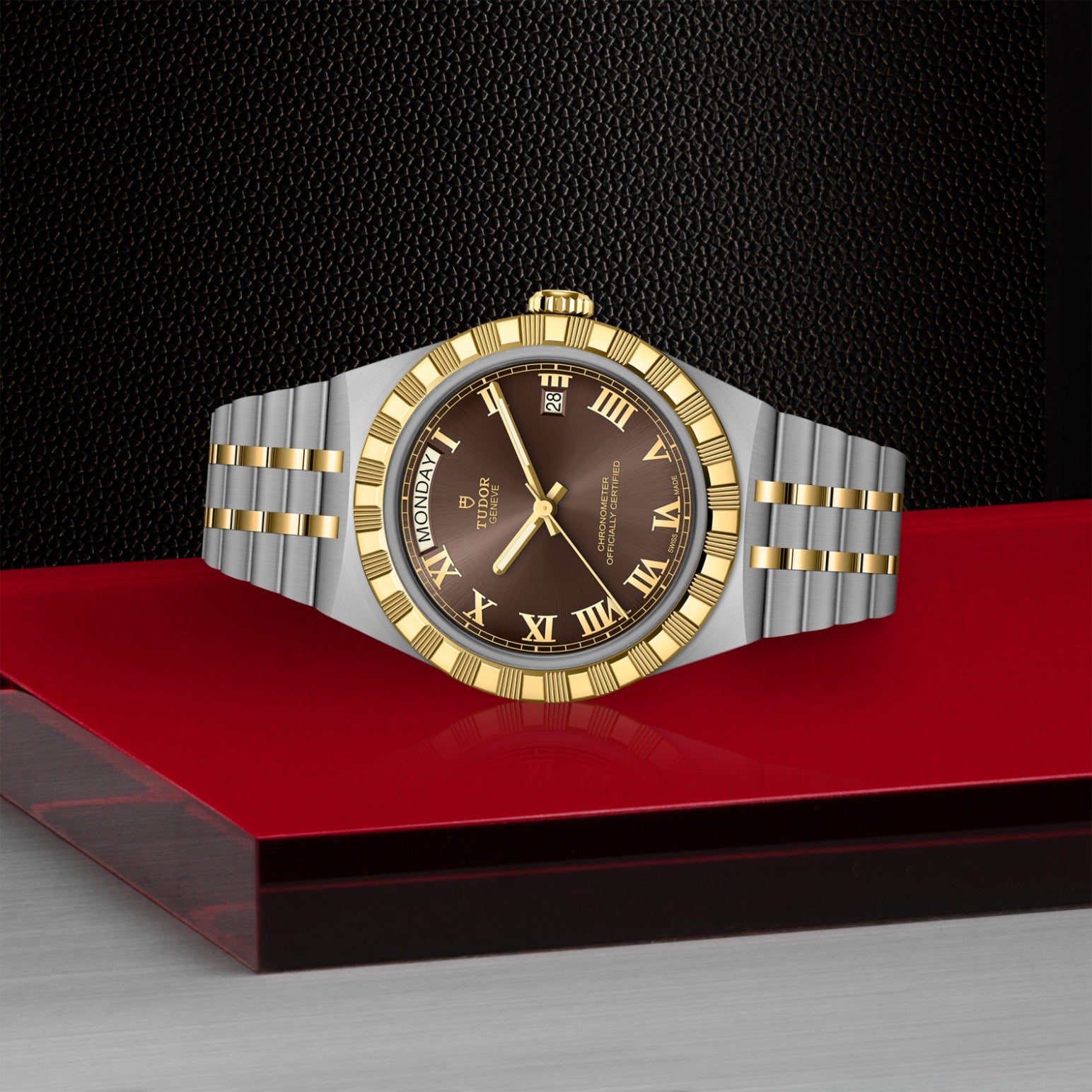 TUDOR Royal M2840D1A3-0001