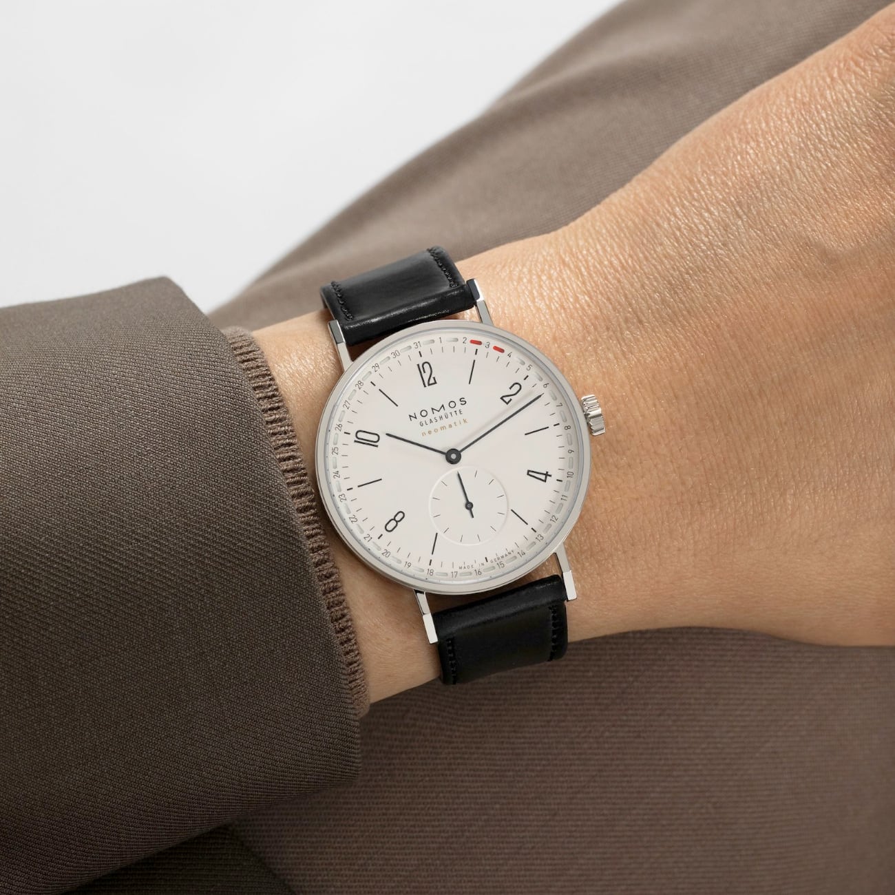 NOMOS Glashütte Tangente Neomatik 38 Update