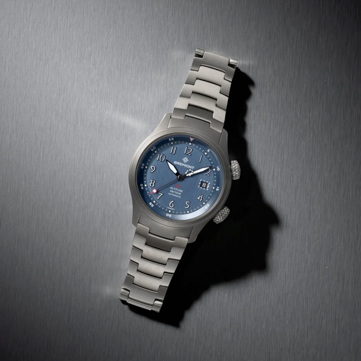 Bremont Altitude MB Meteor Blue Dial Blue Barrel On Bracelet