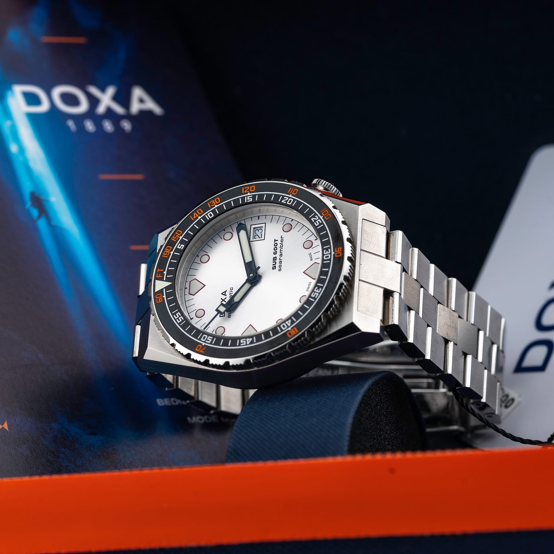 DOXA Sub 600T Searambler 861.10.021.10