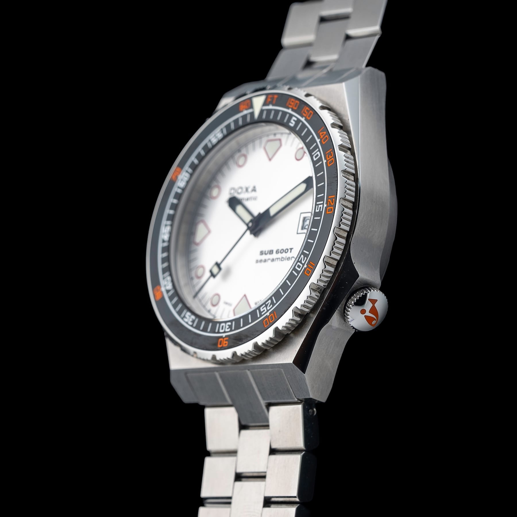 DOXA Sub 600T Searambler 861.10.021.10
