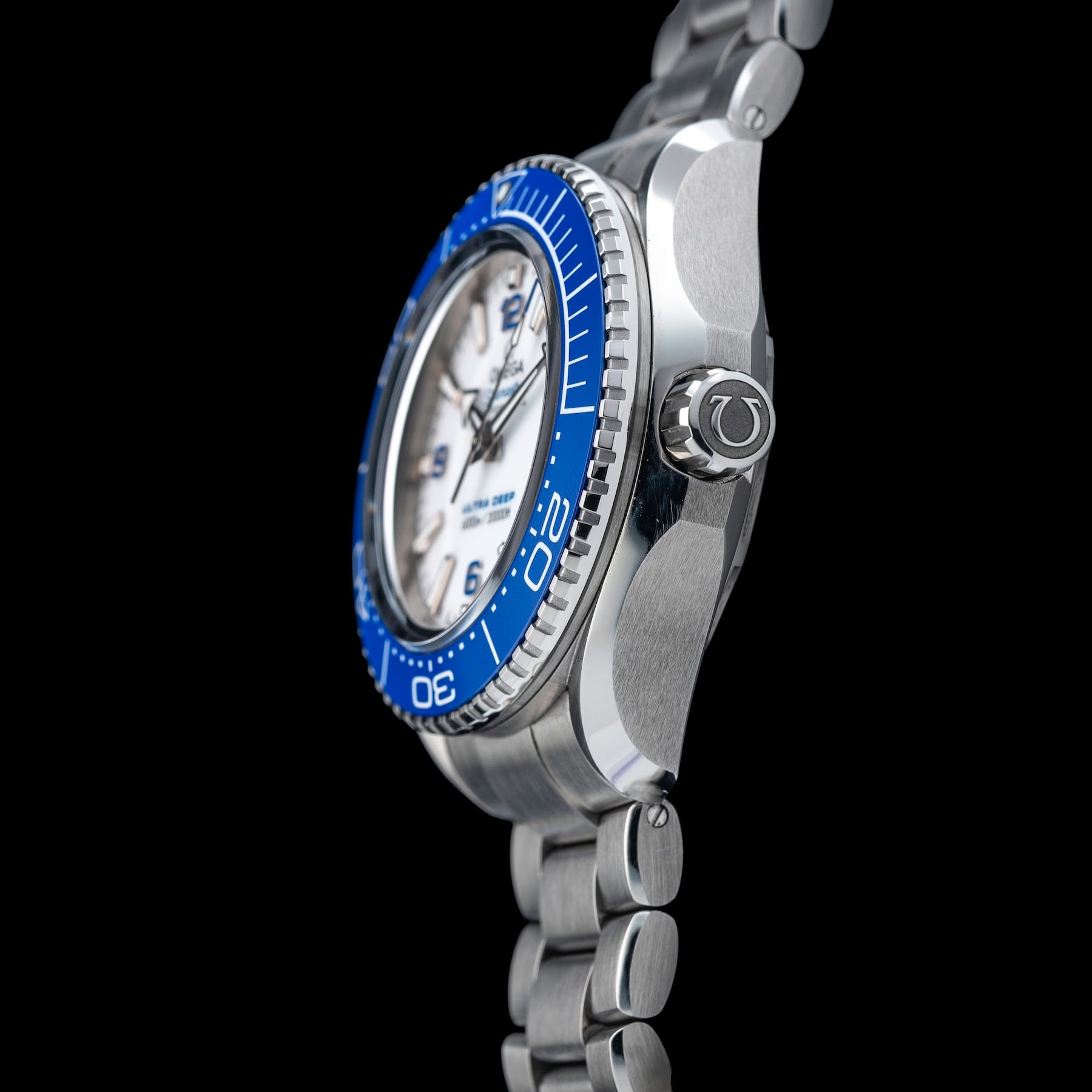 Omega Seamaster Planet Ocean 6000m Ultra Deep White Dial 215.30.46.21.04.001