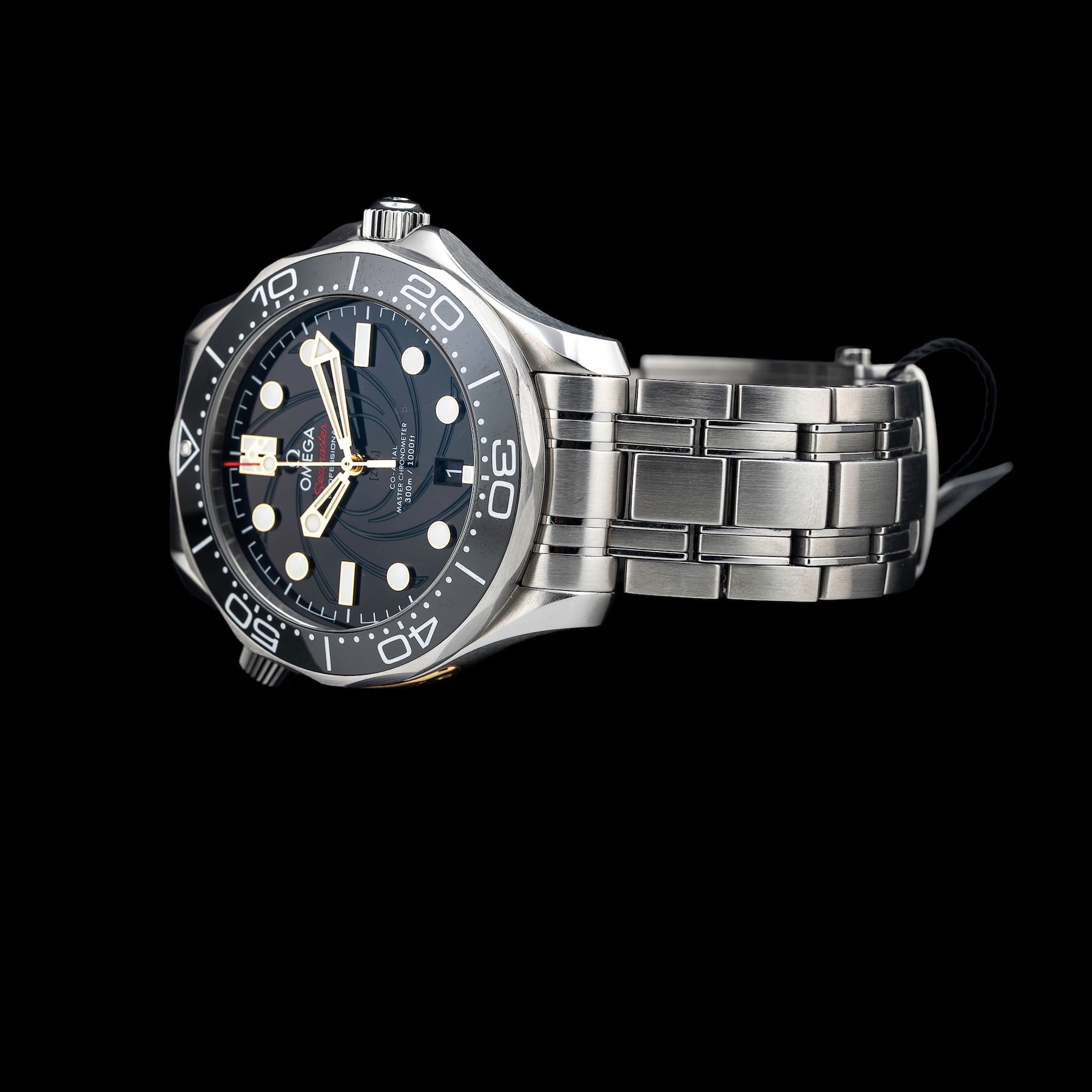 Omega James Bond Seamaster Diver 300M 210.22.42.20.01.004