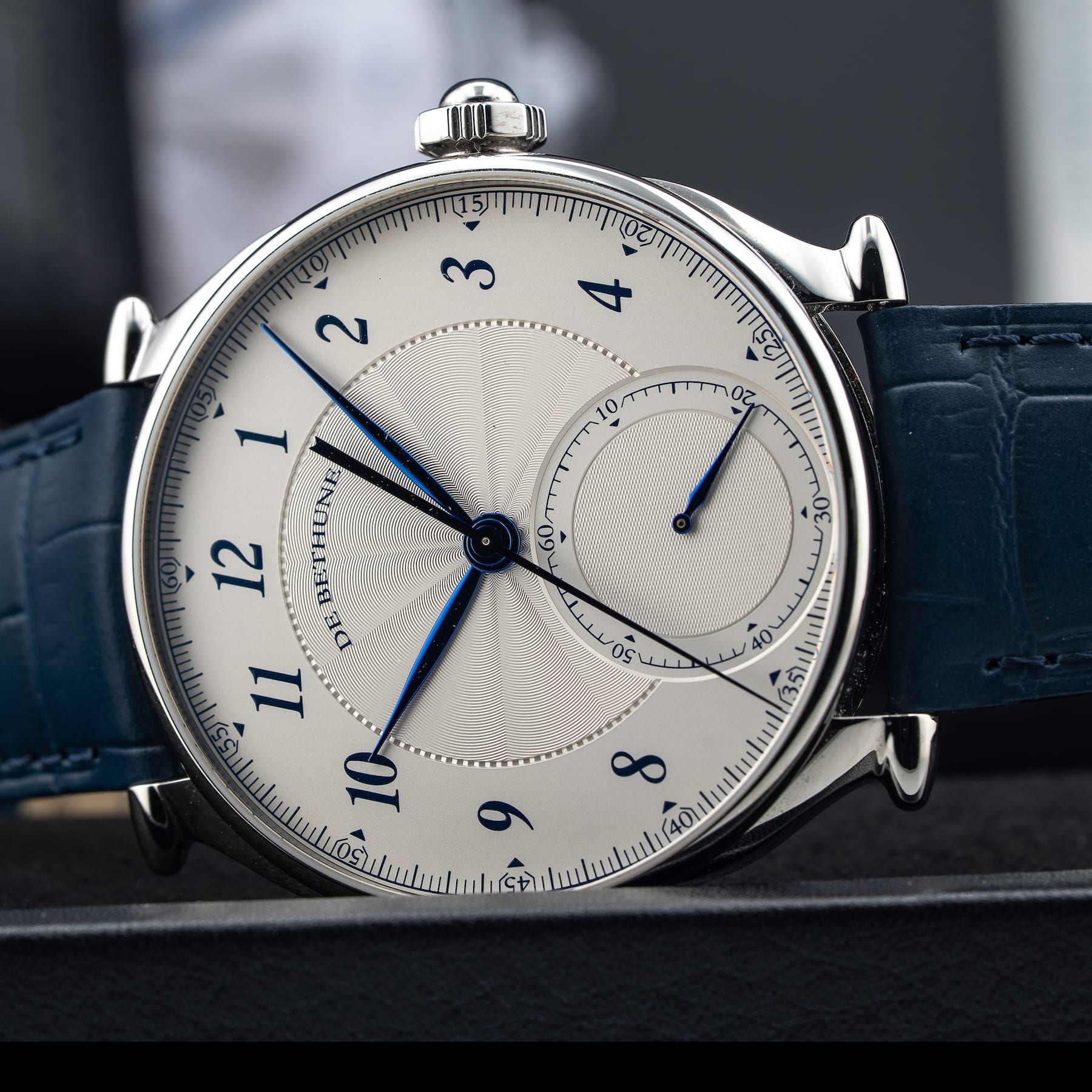 De Bethune Eight Imonopulsante Titanium